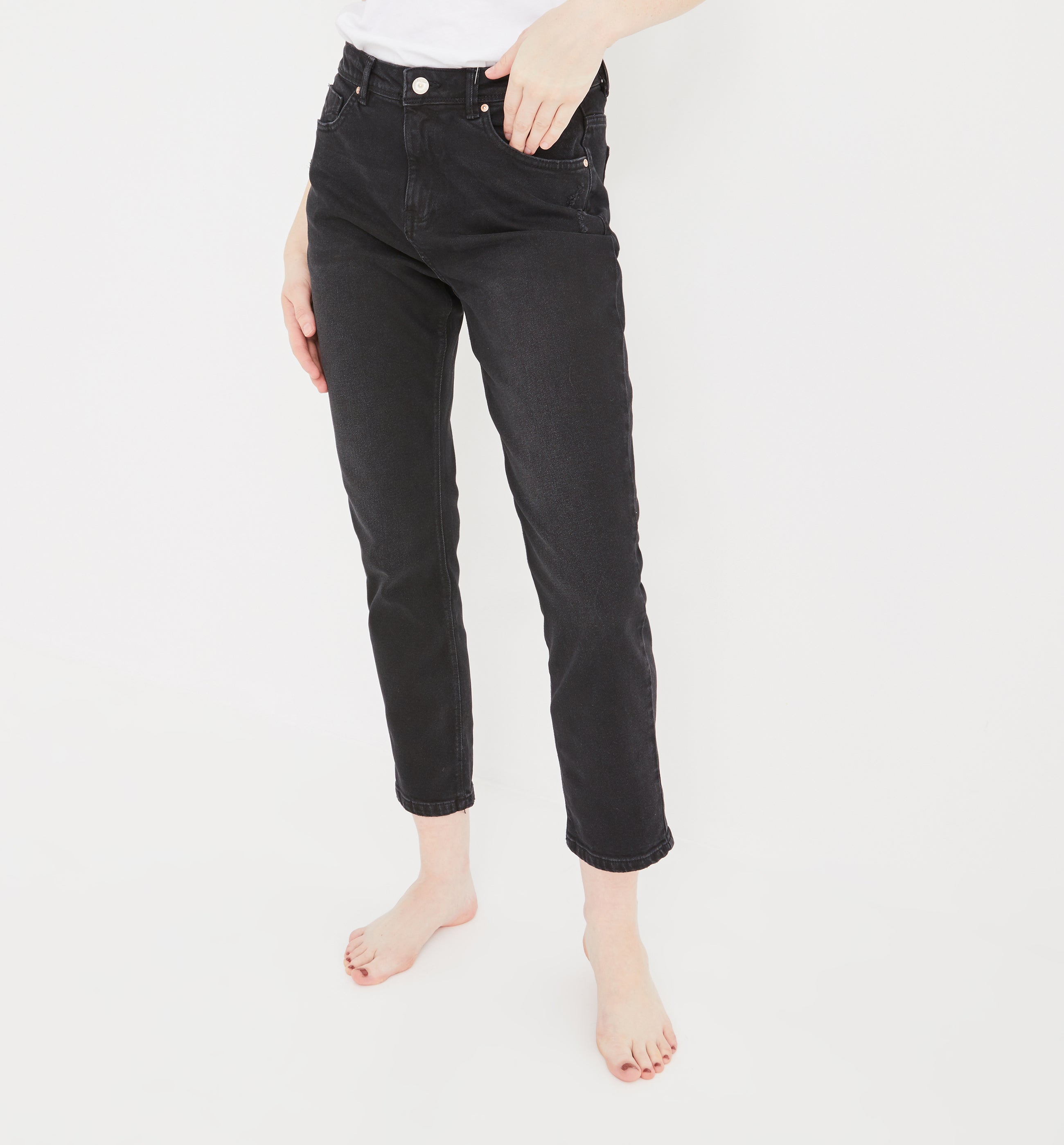 mossimo high rise mom jeans