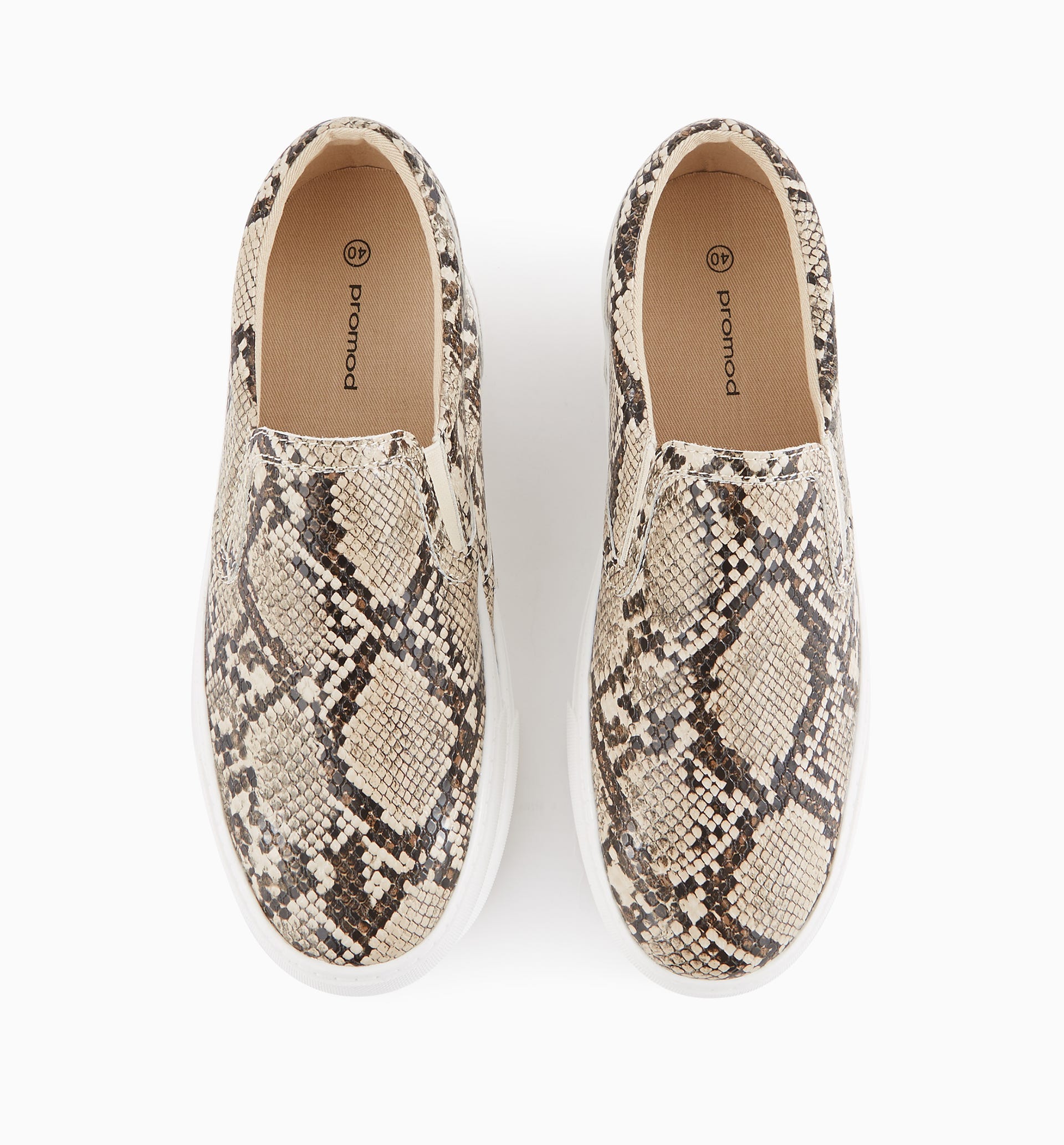 Slip-on fashion trainers