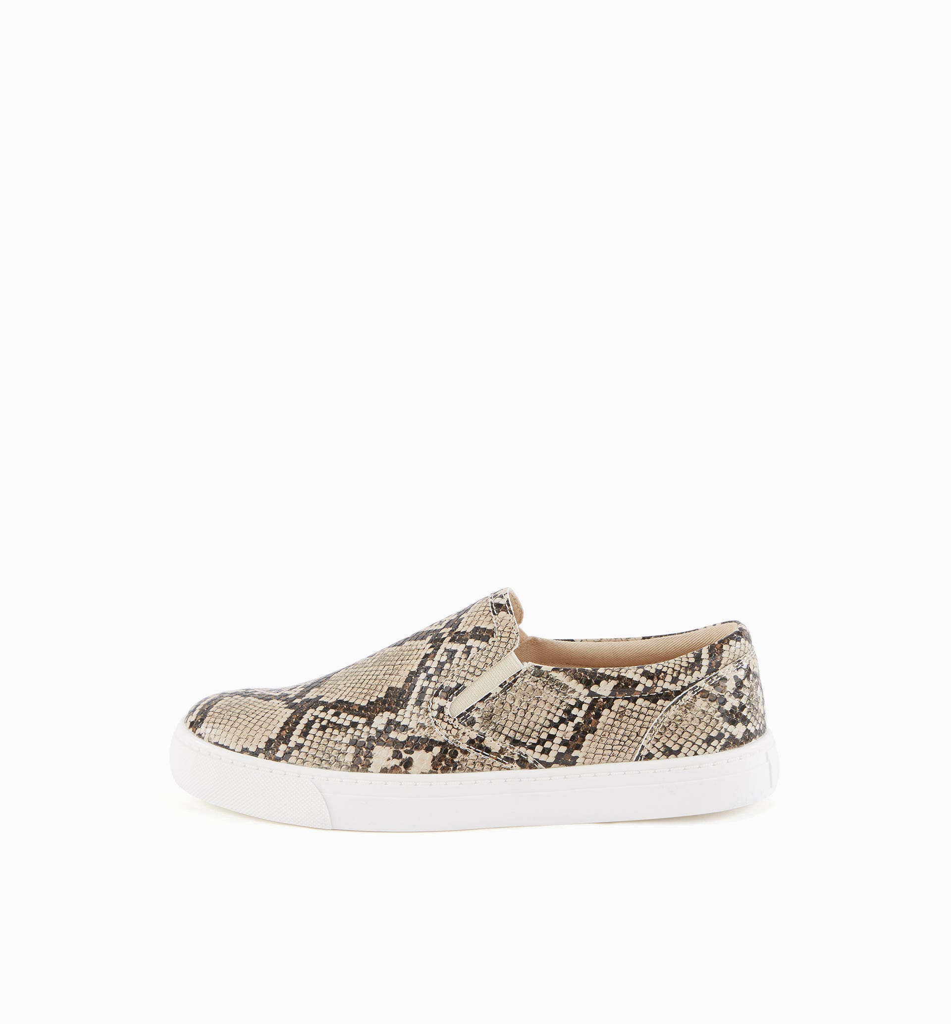 Slip-on fashion trainers