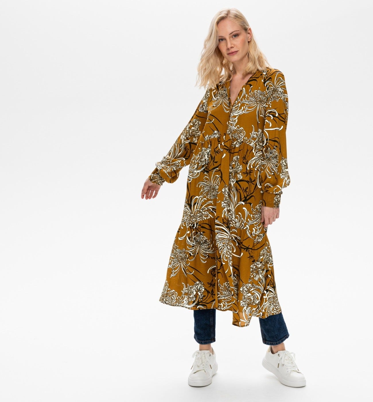 Langes Blusenkleid