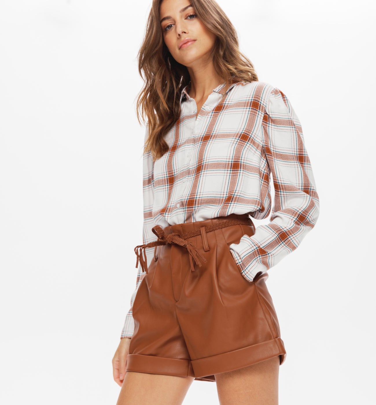 Faux leather shorts - Chestnut brown