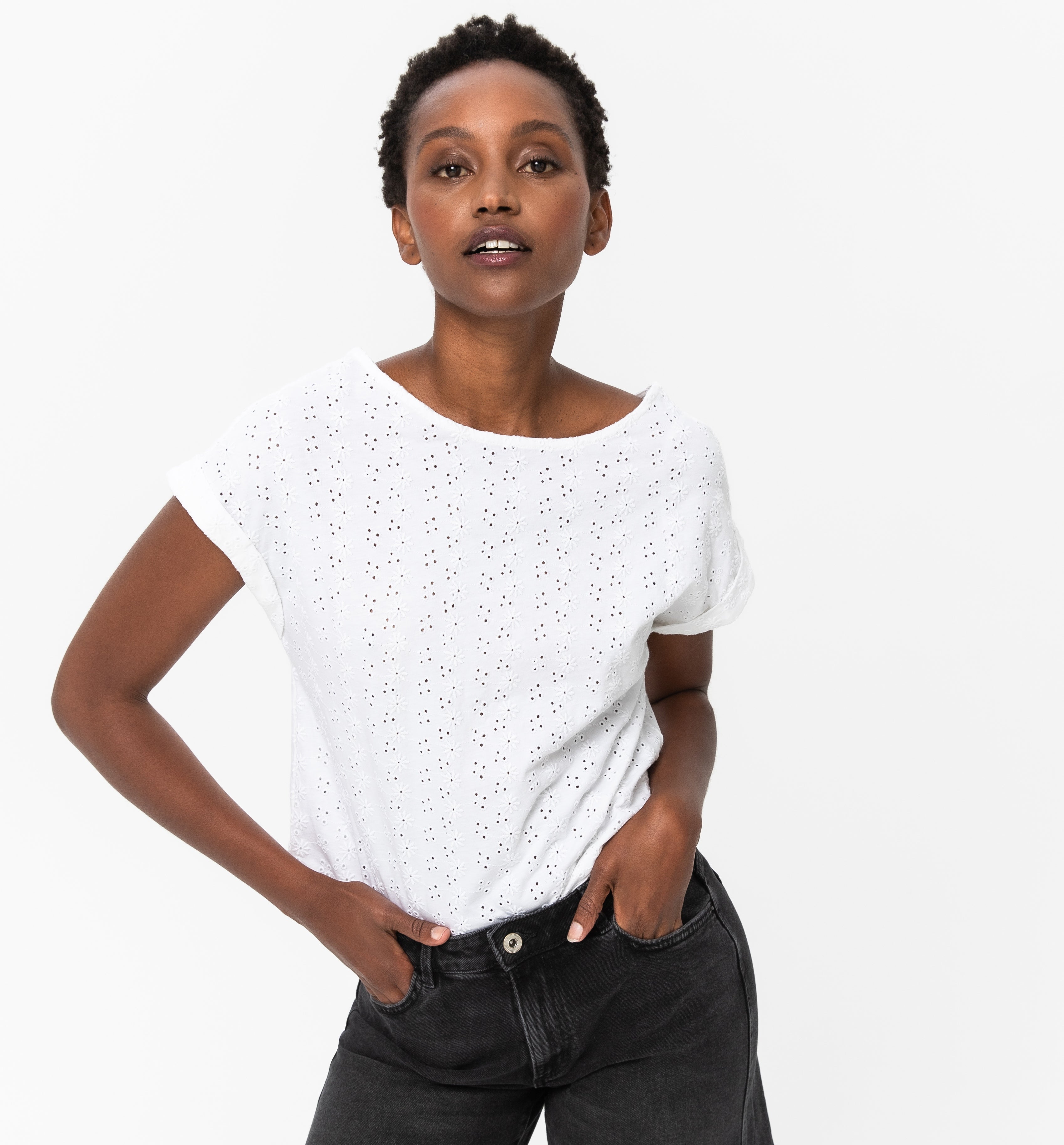 Maglietta Pizzo Sangallo Fascette Rosso | Magliette e tops Bershka Donna \u003e  New Wash