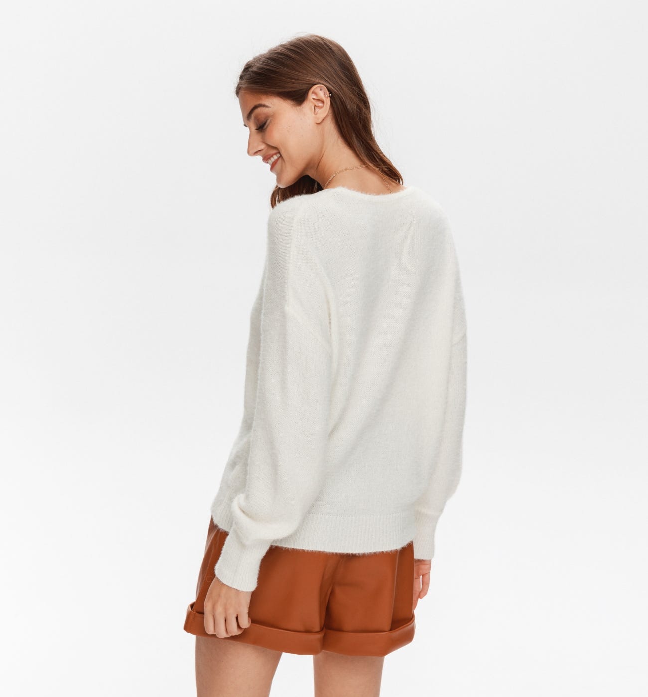 Pull oversize détail crochet