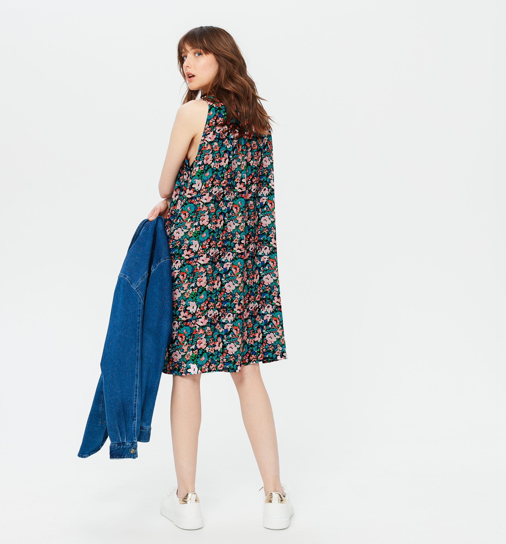 Vestido de viscosa sin mangas