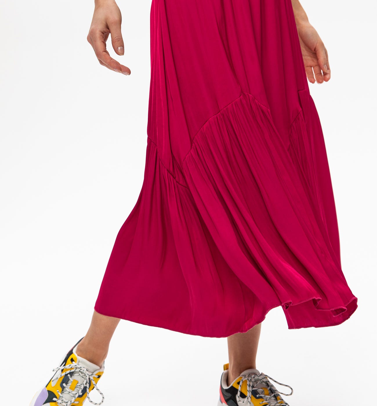 Long flared sheen skirt Bordeaux red