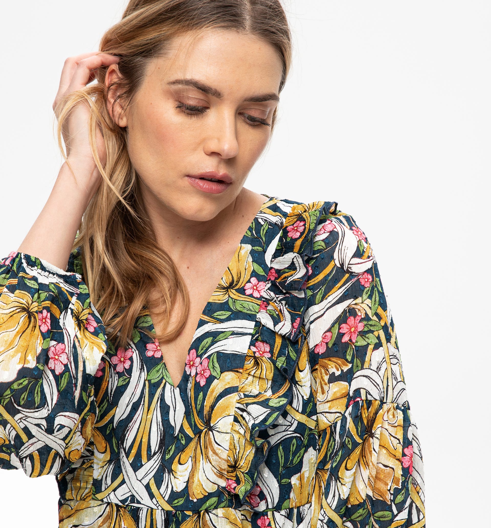 Midikleid mit Volants