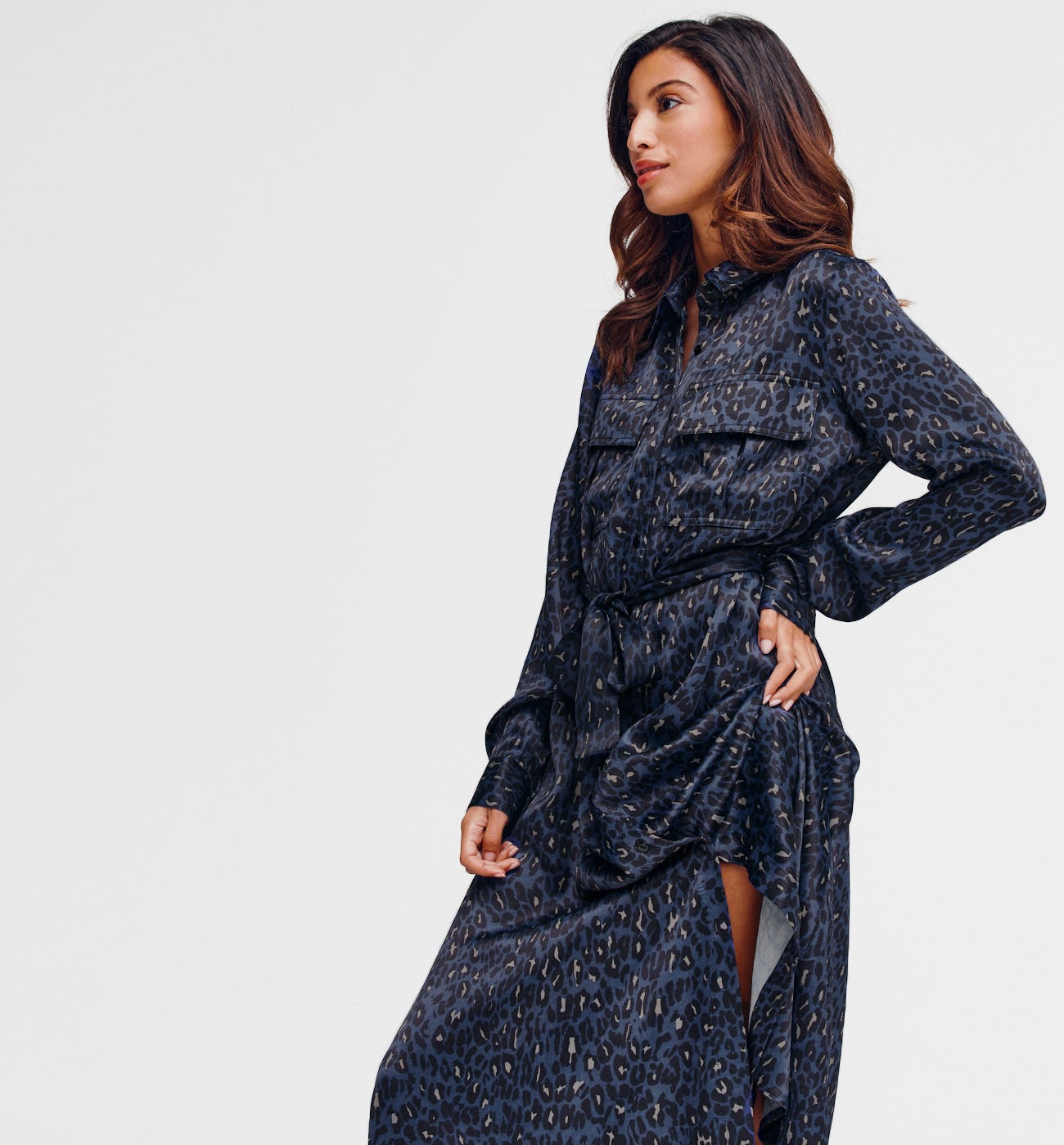 Long sheen shirtdress