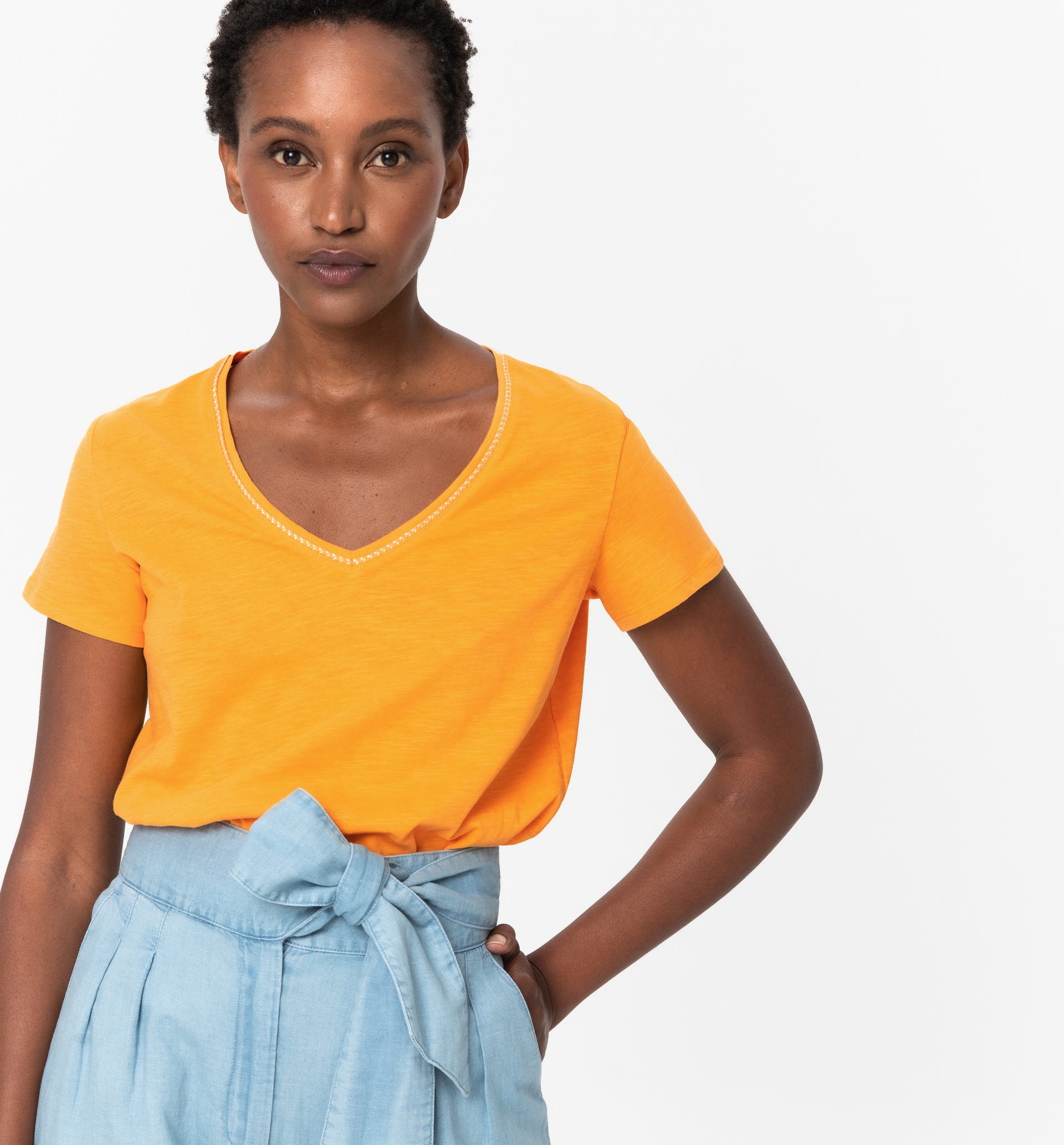 V-neck T-shirt