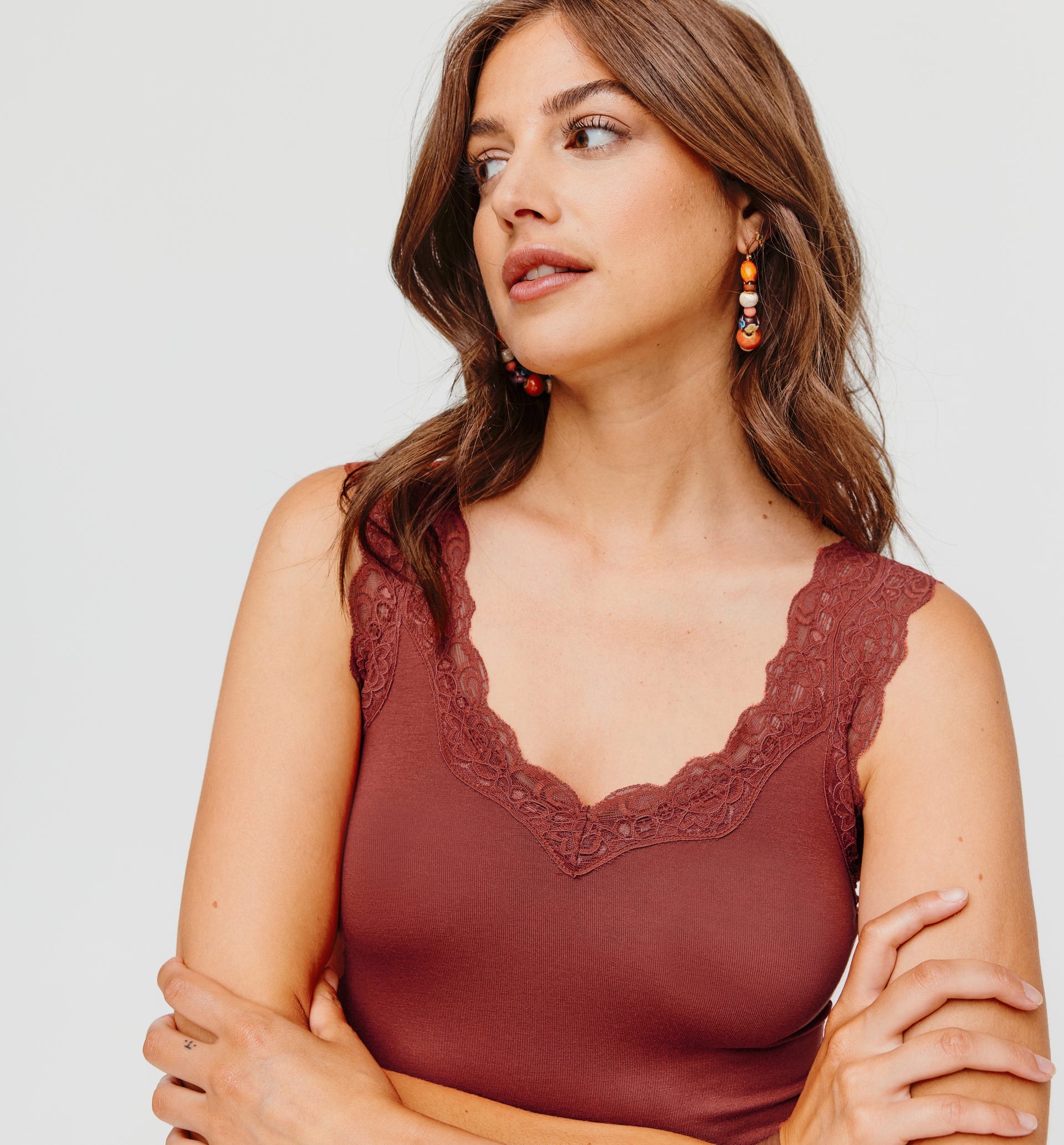 Top à bretelles en dentelle