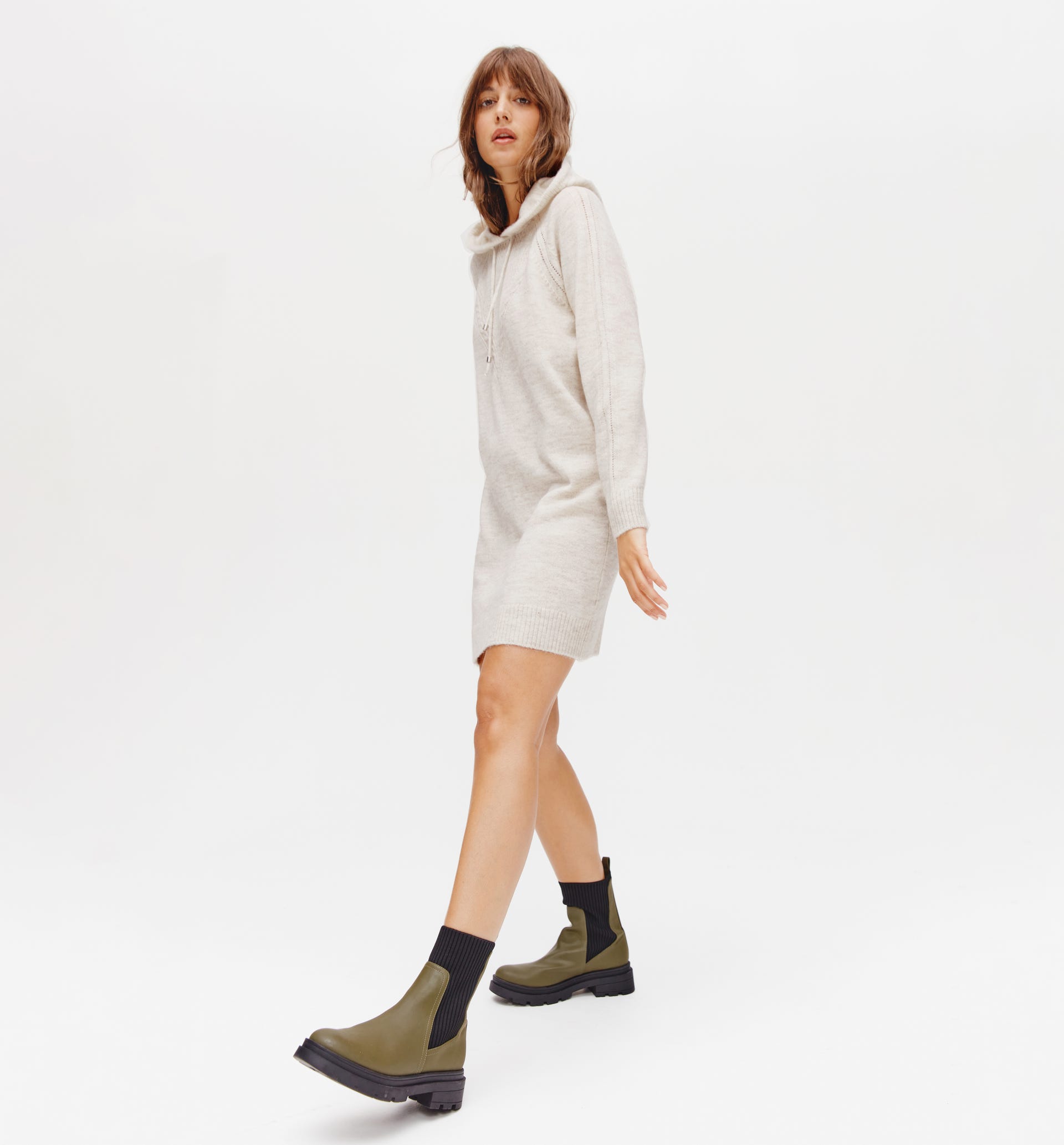 Pulloverkleid mit Kapuze