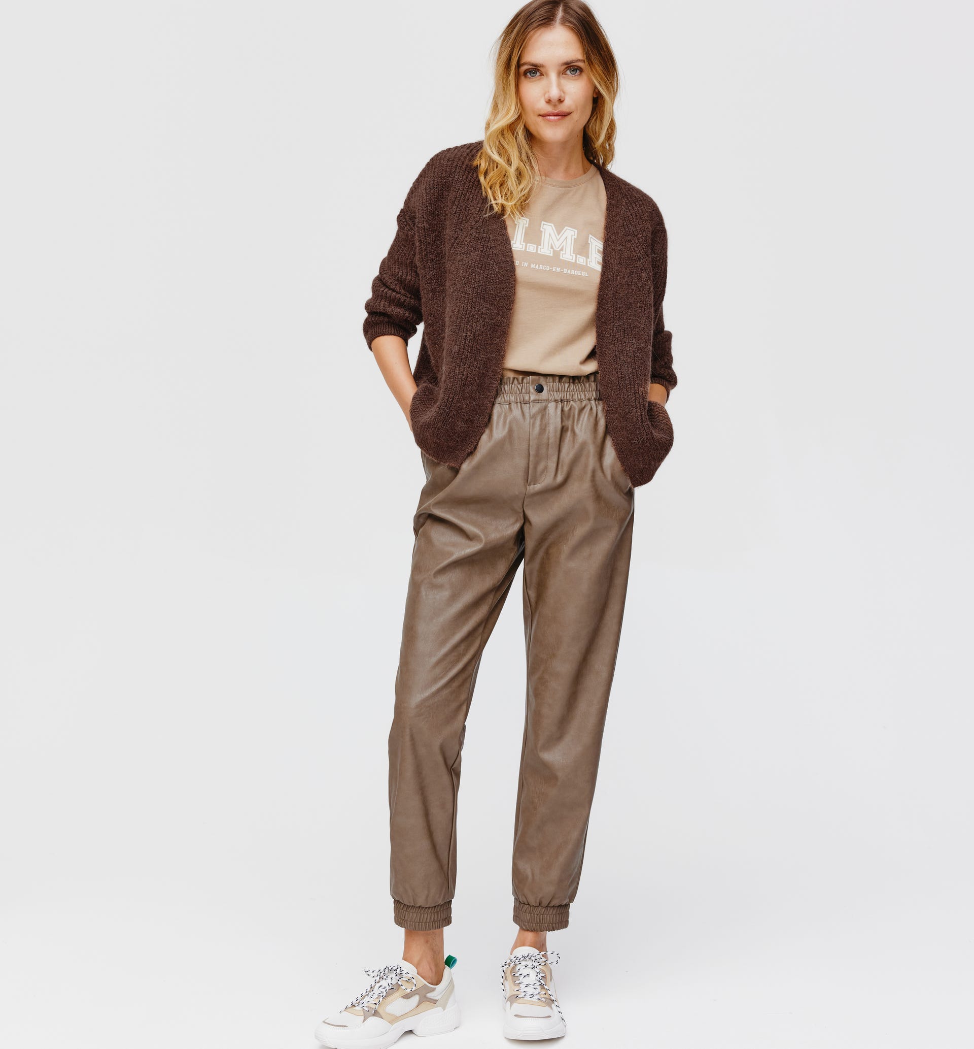 Cardigan a coste