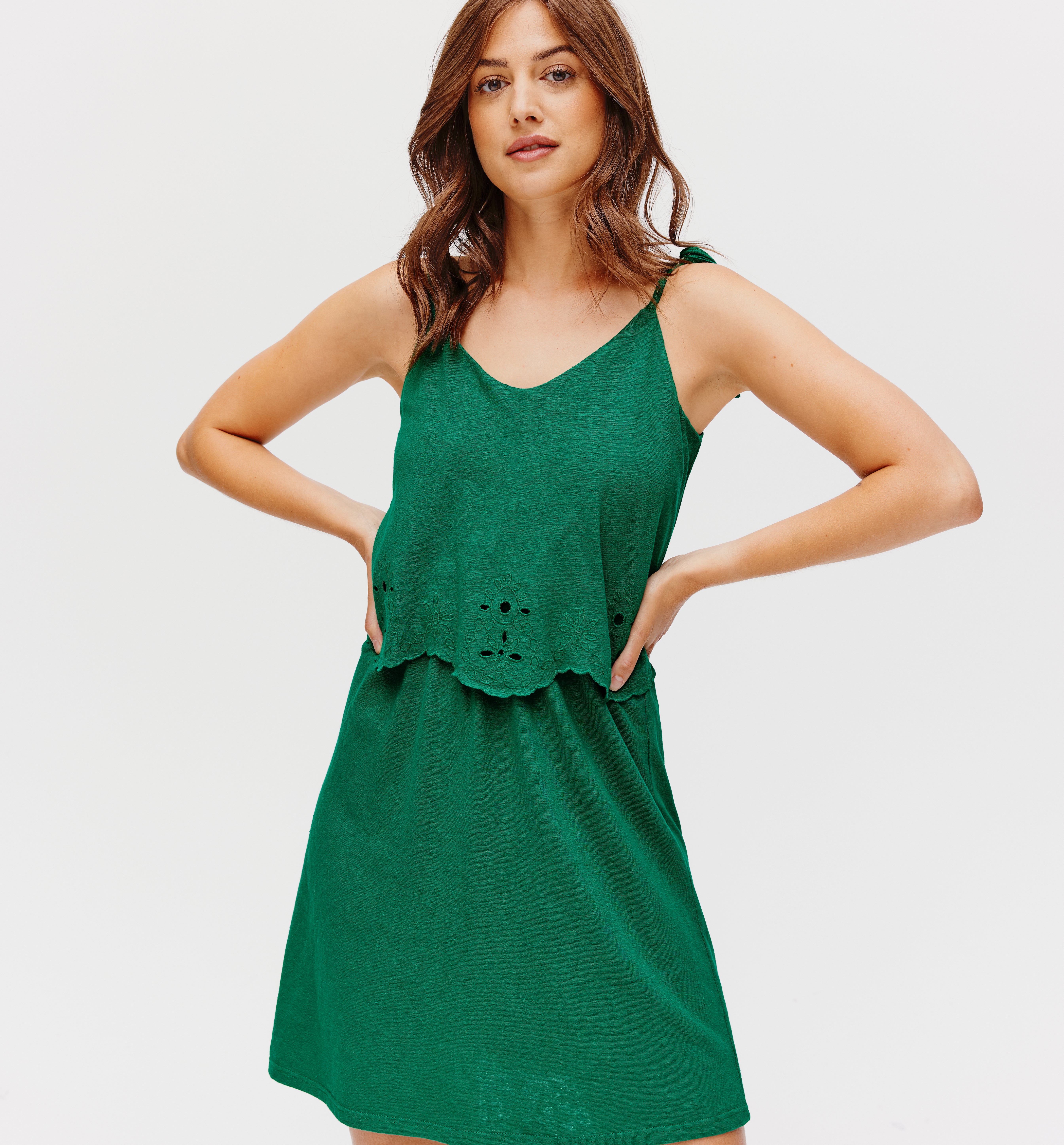 silk gaun
