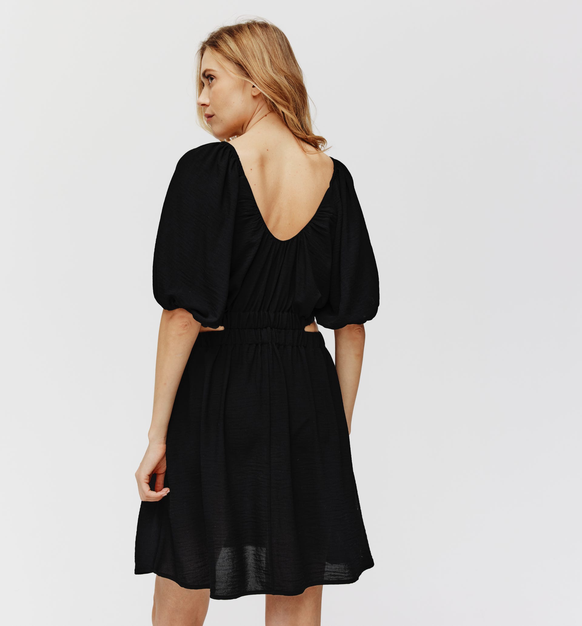 Kleid mit Ballonärmeln
