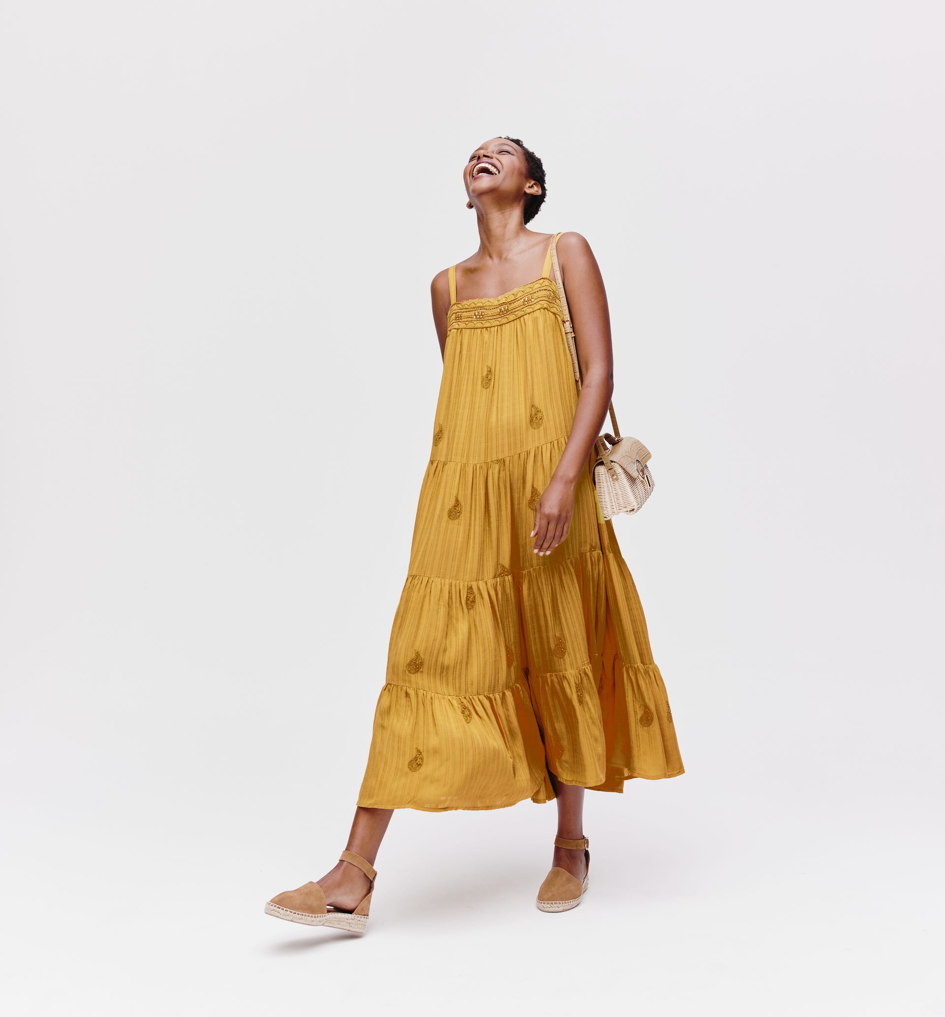 Langes Perlenkleid für Damen