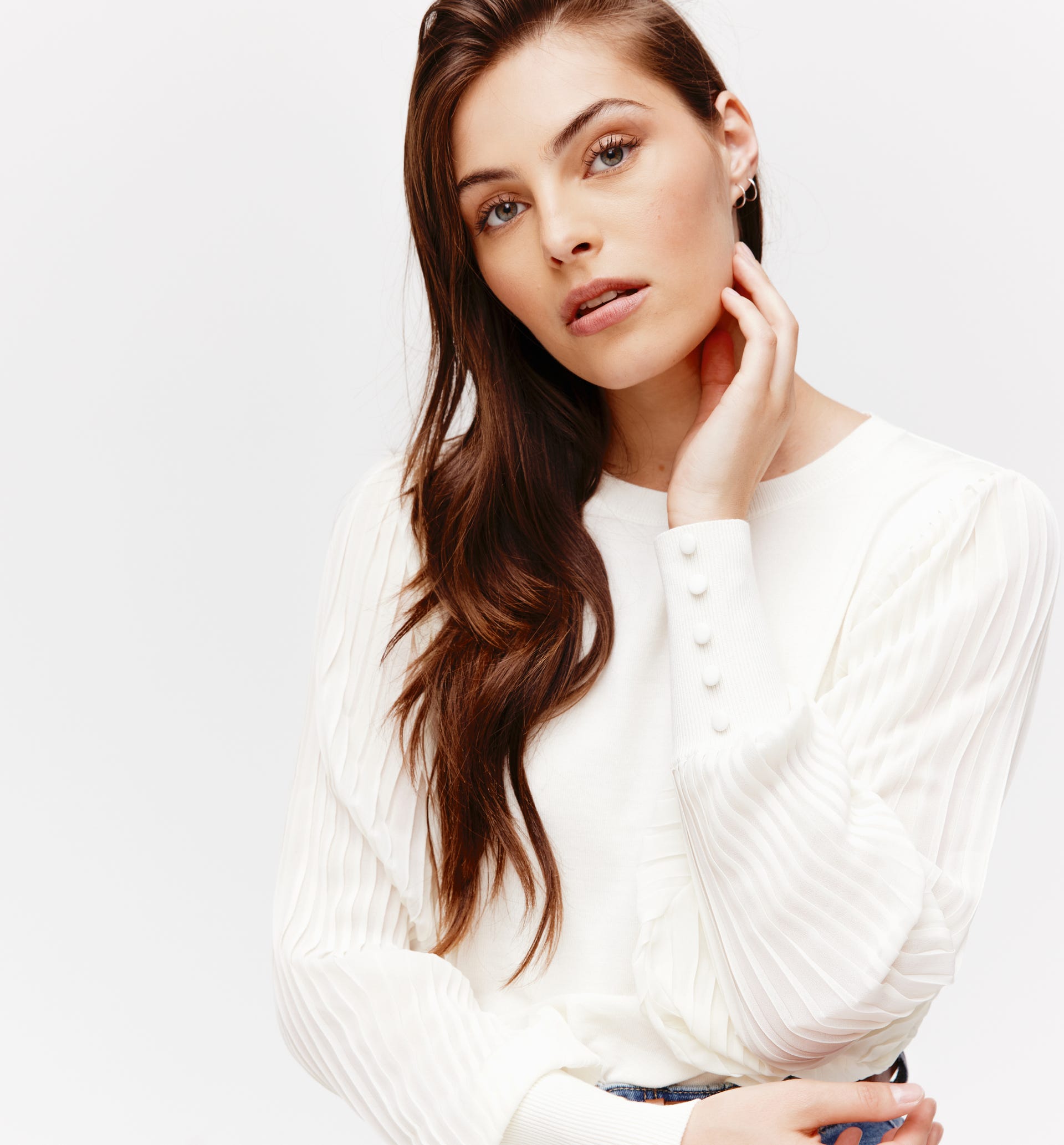Jumper with pleat puff sleeves