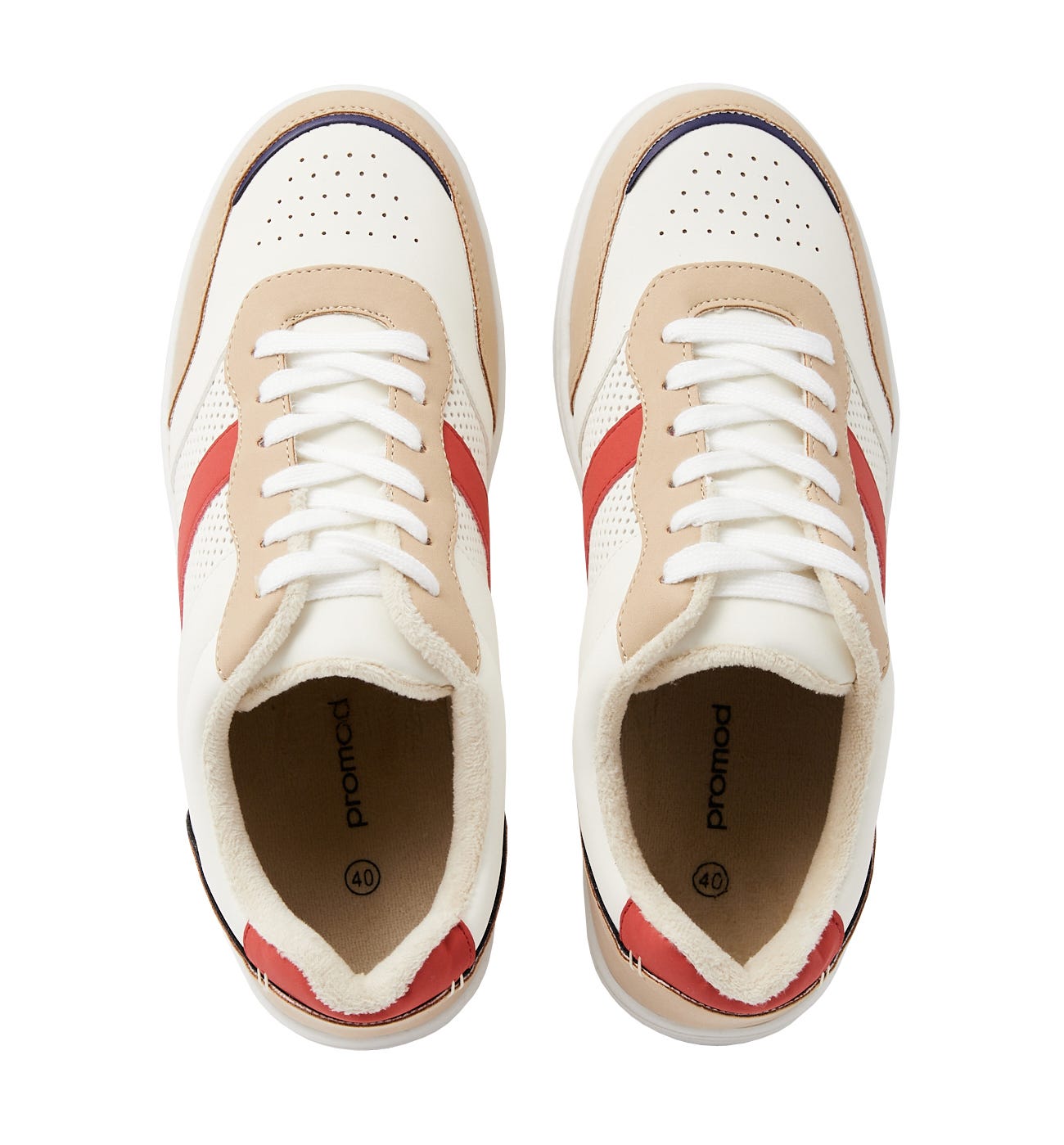 Low fashion trainers