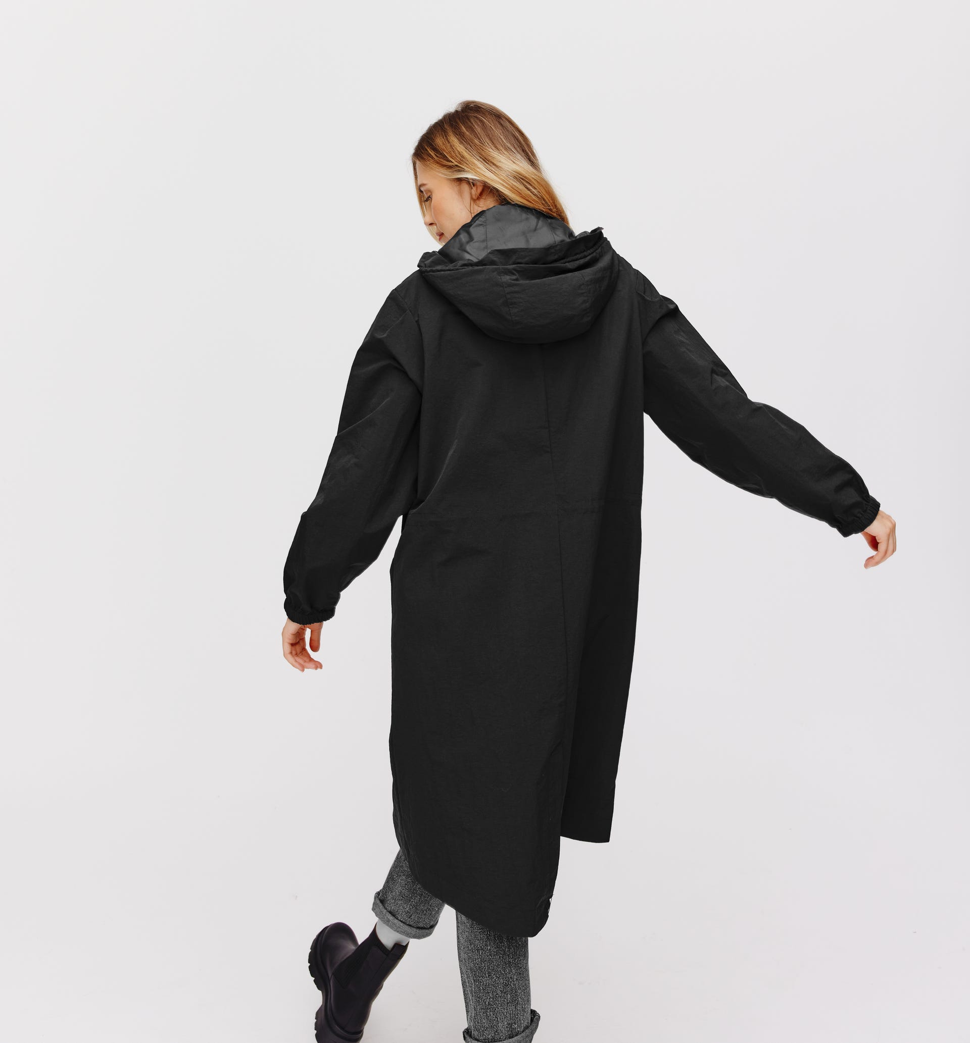 Fashion hooded raincoat