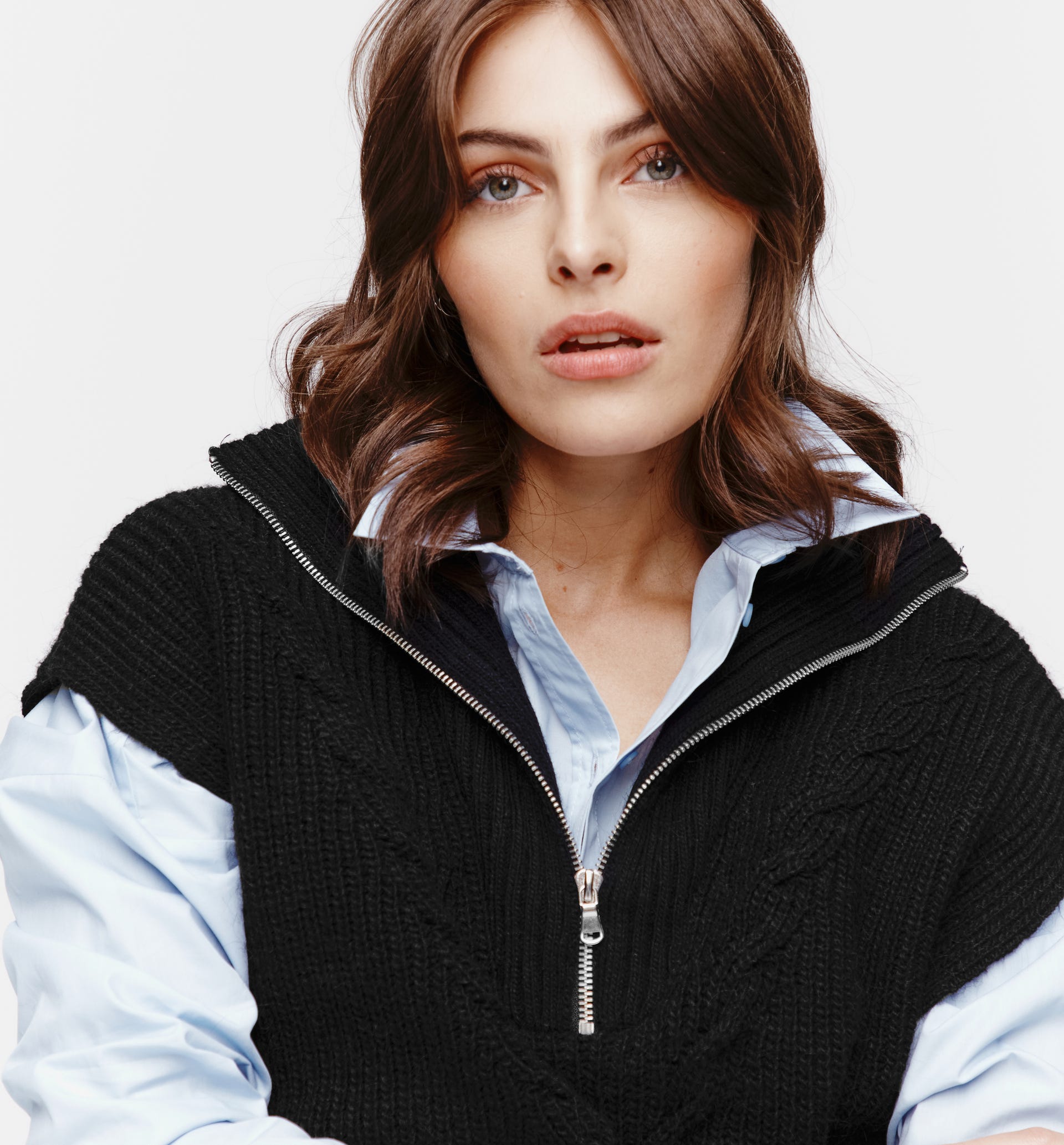 Sleeveless trucker jumper