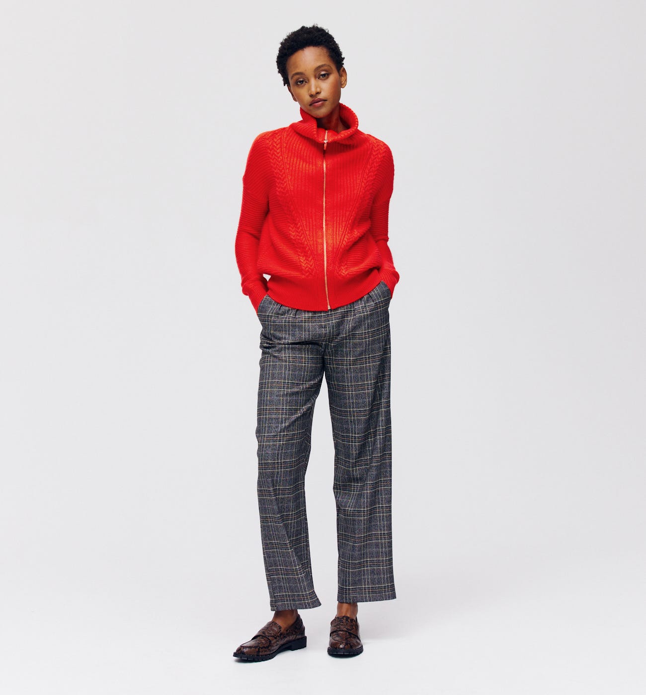 Strickjacke im troyer-stil