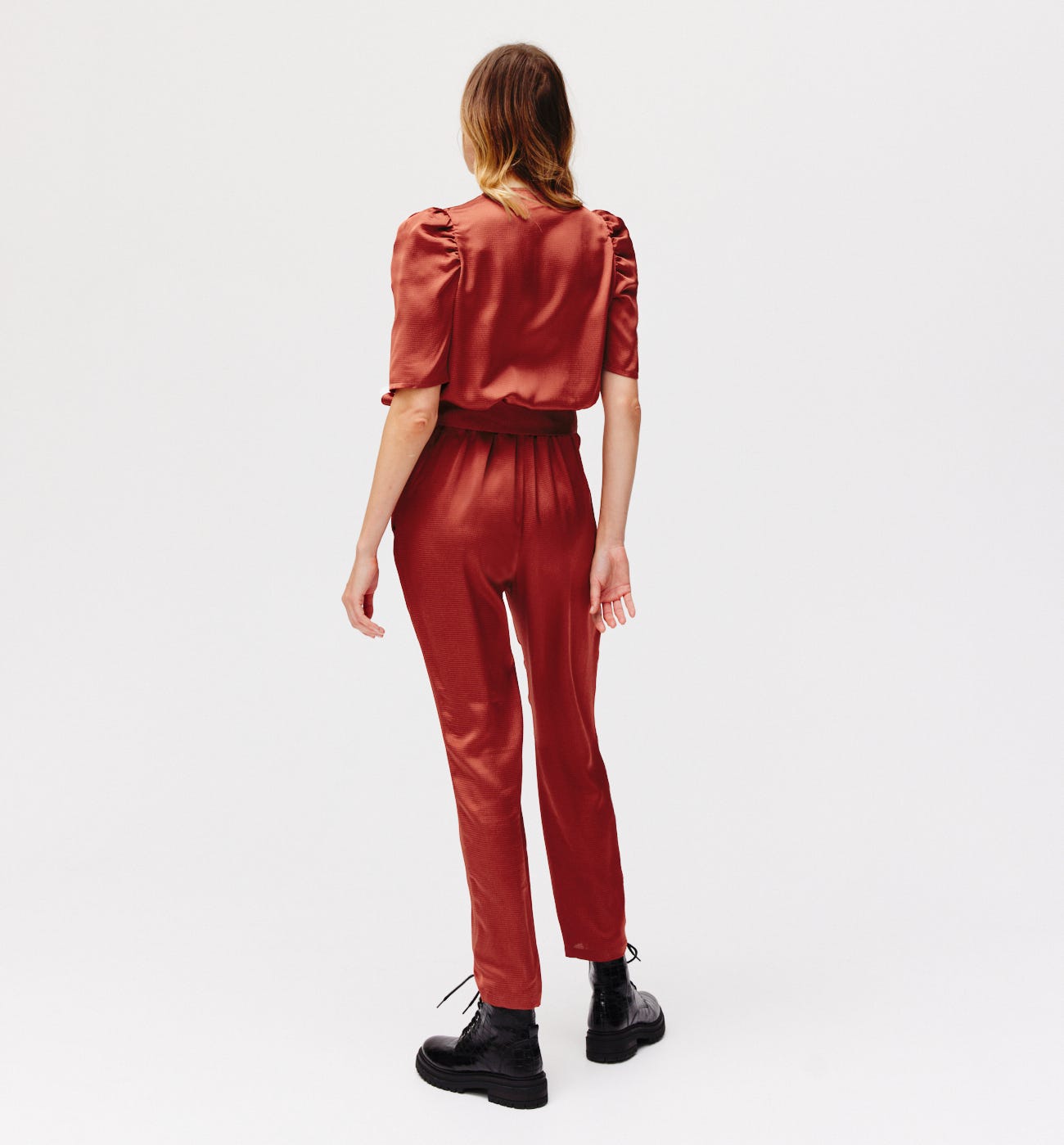 Combinaison-pantalon satinée