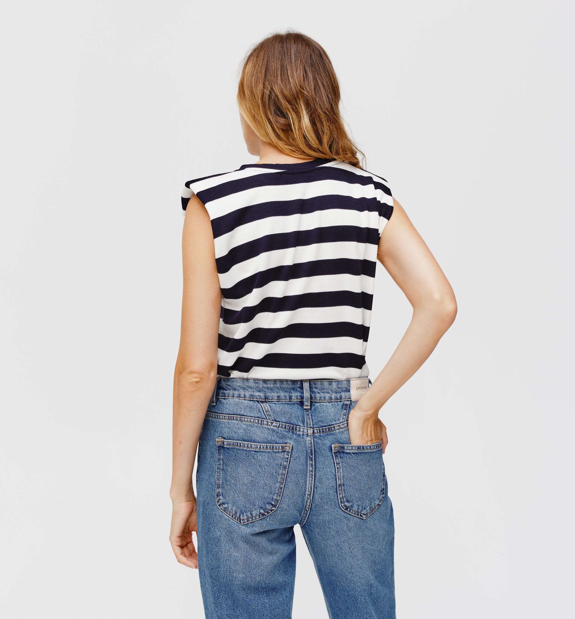 Sleeveless top