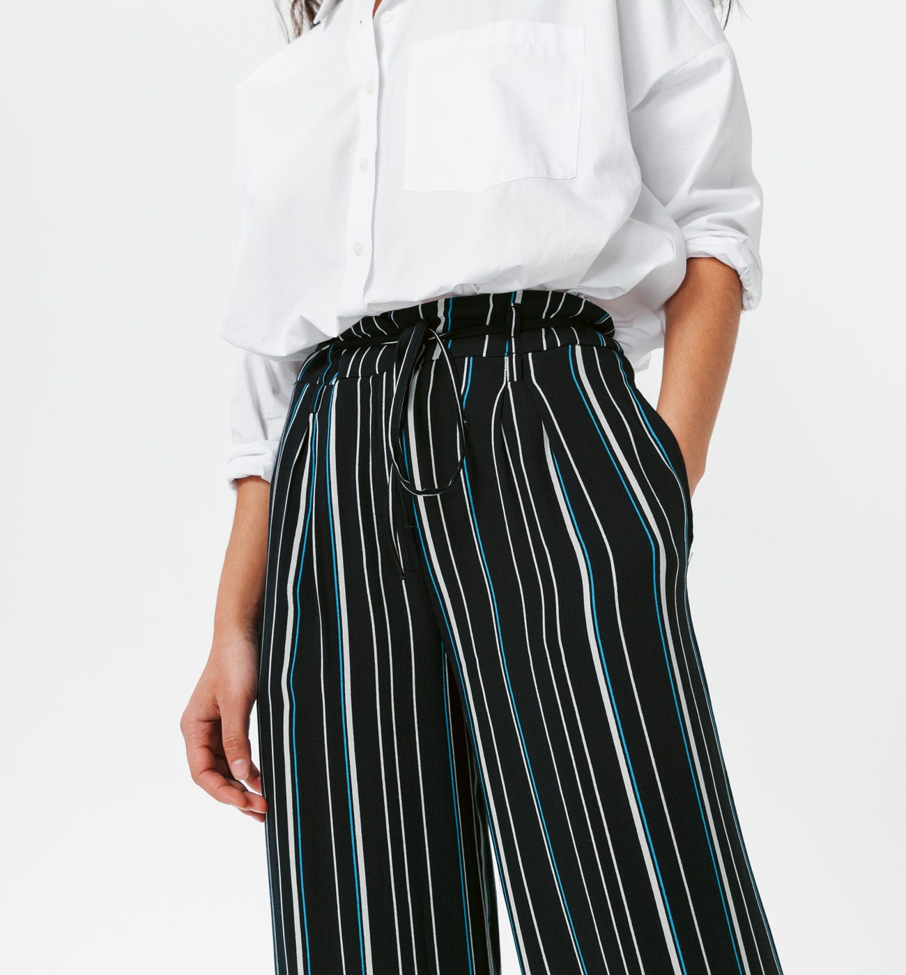 Hose mit weitem Bein