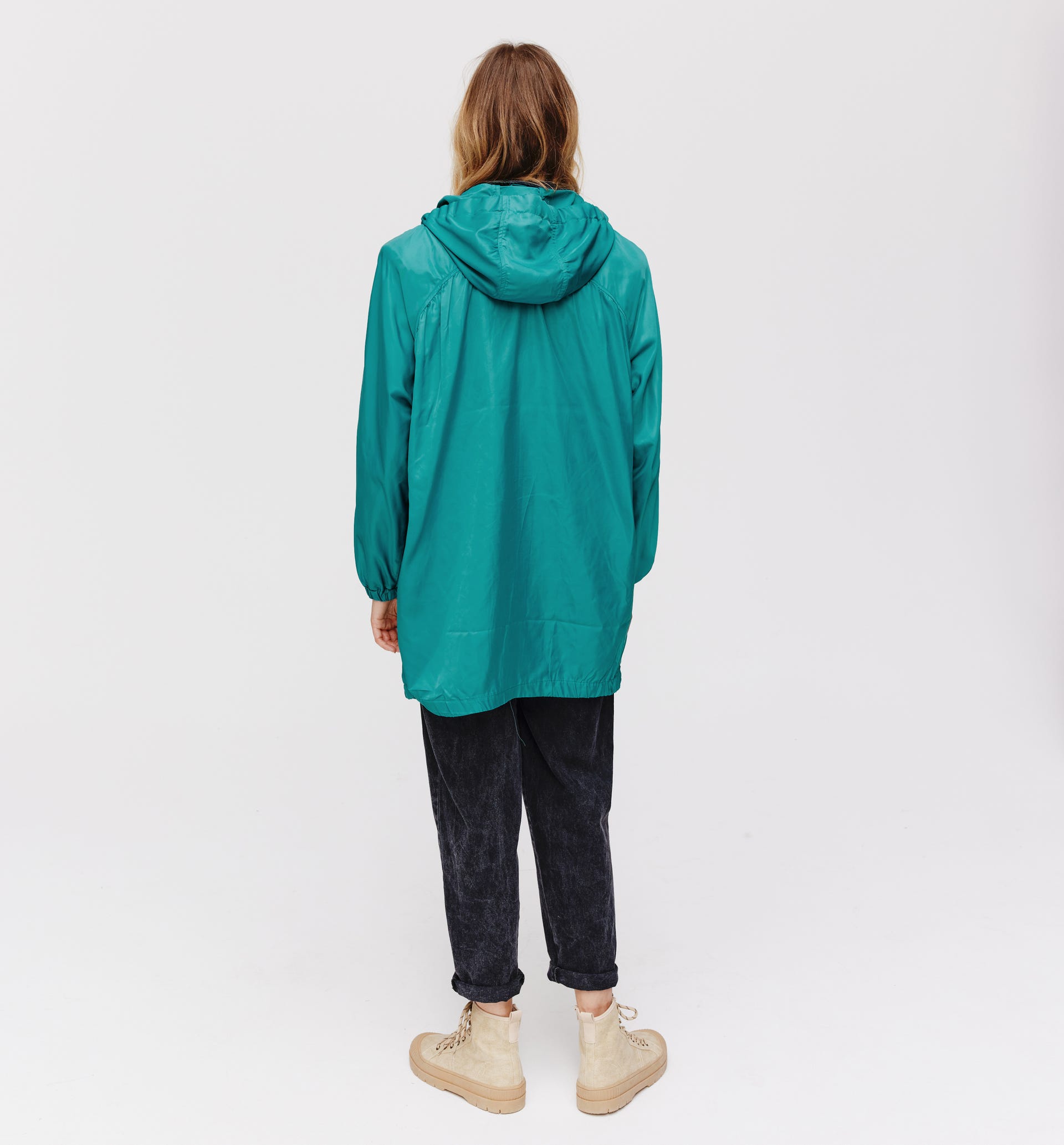 Satin hooded windcheater