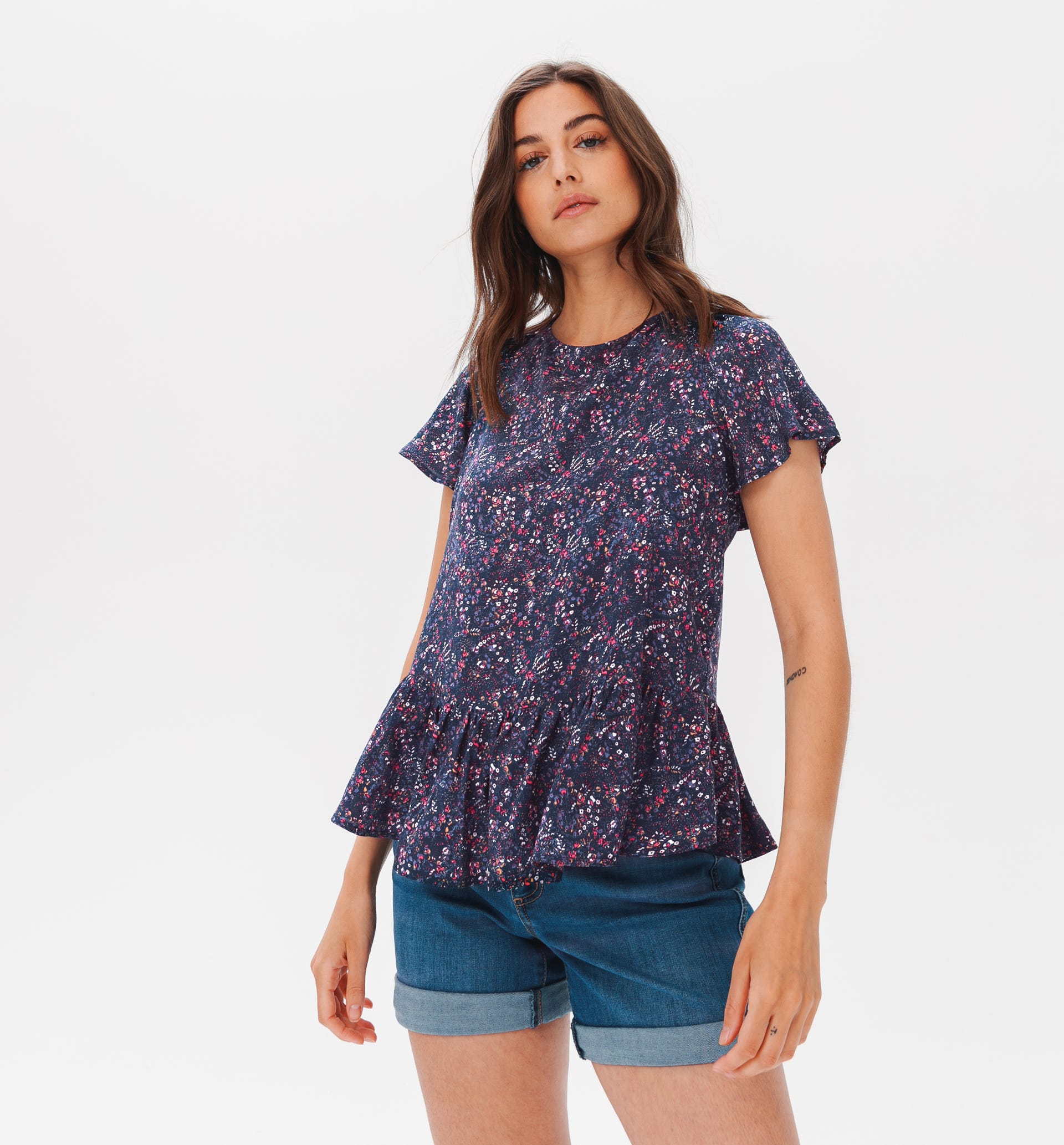 Blusa con scollatura retro