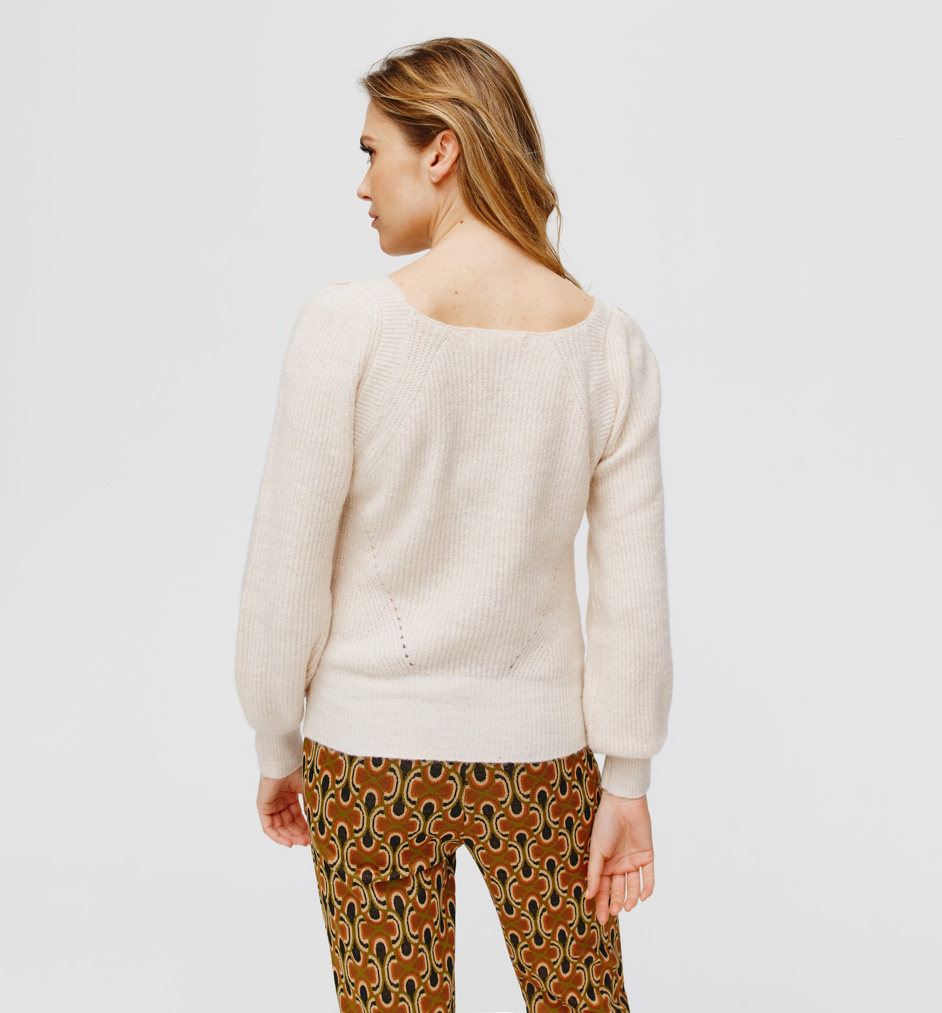 Pull côtelé à col carré Femme