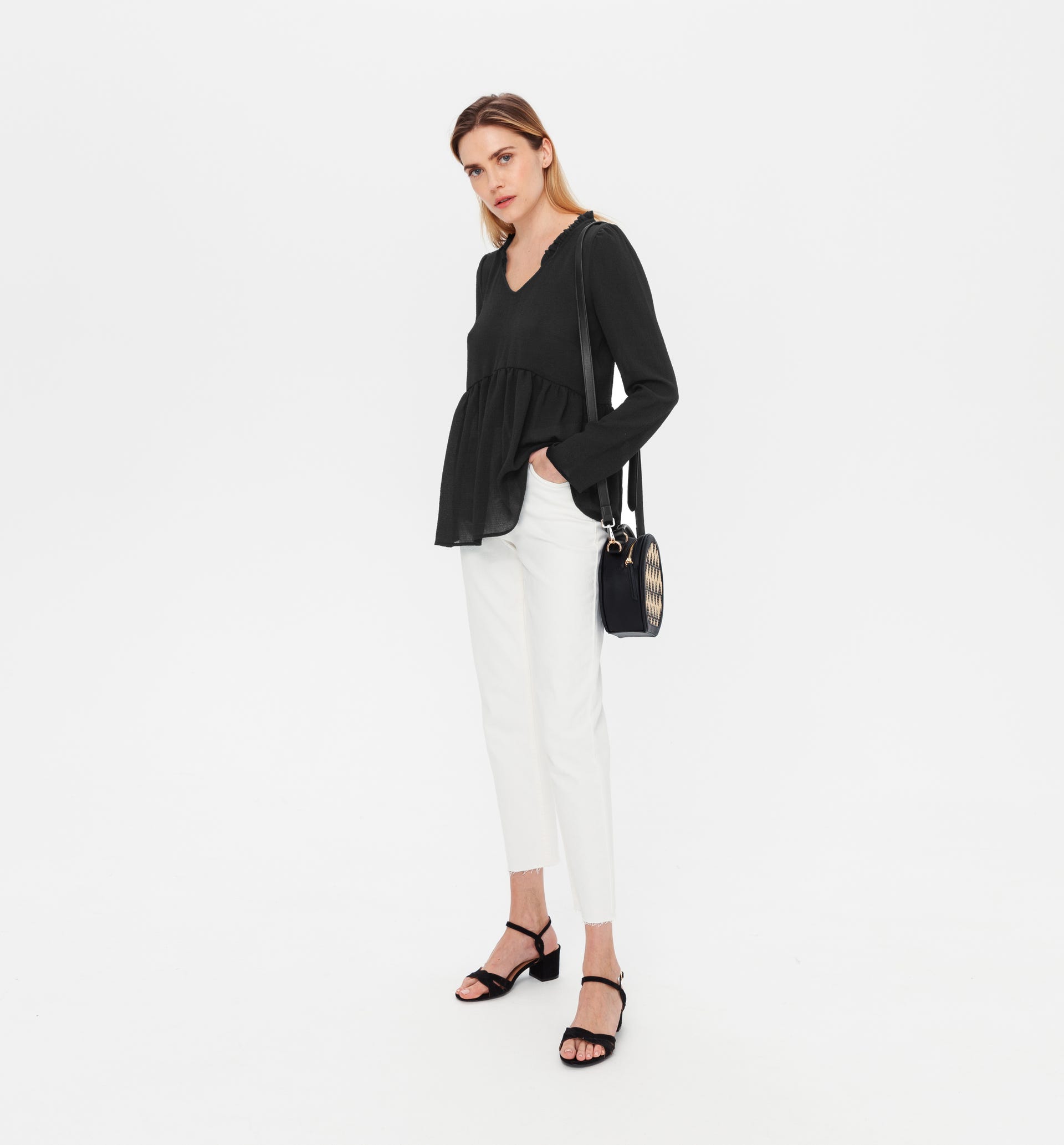 Blusa in crêpe e collo ruches