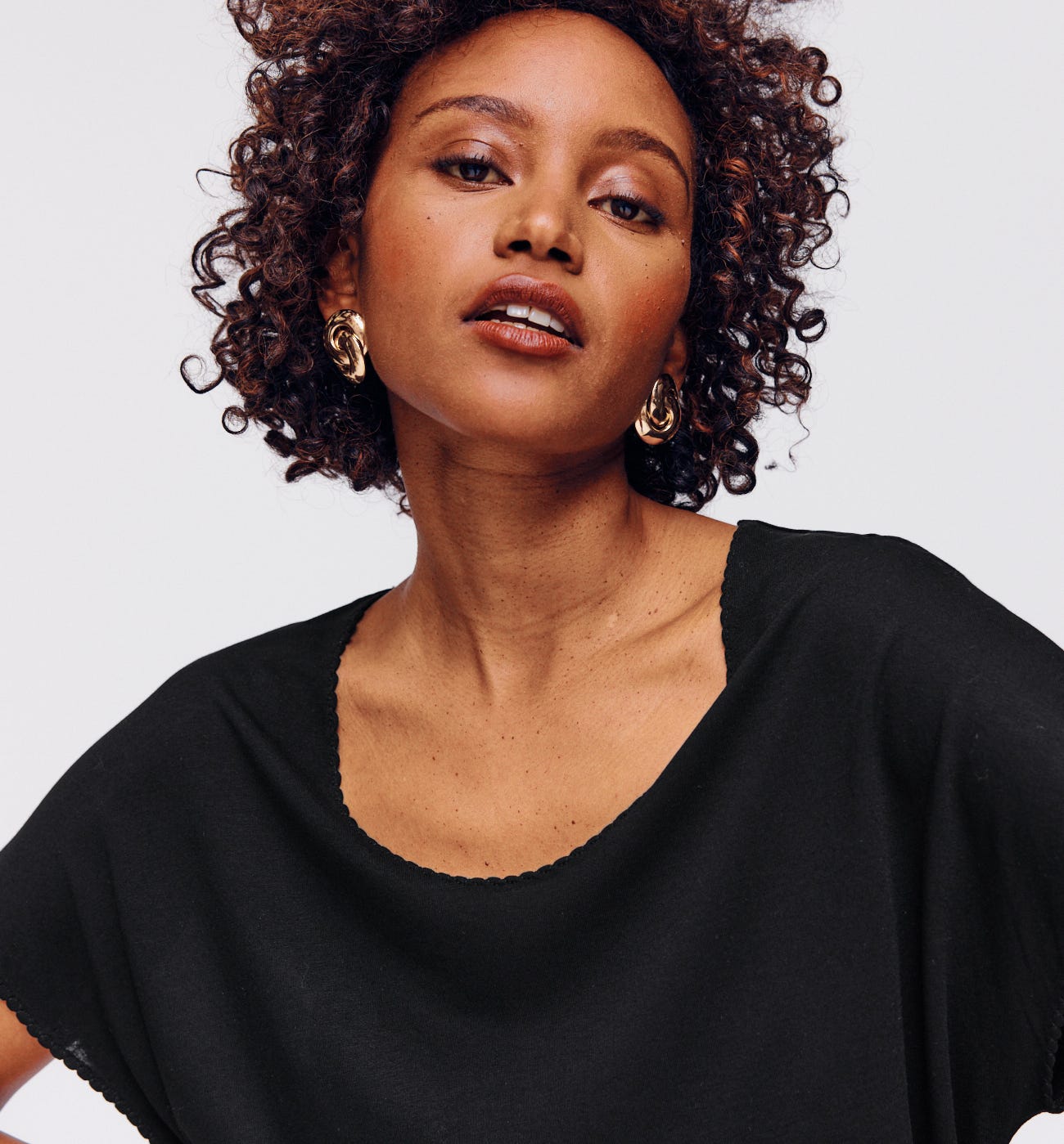 Short-sleeved top