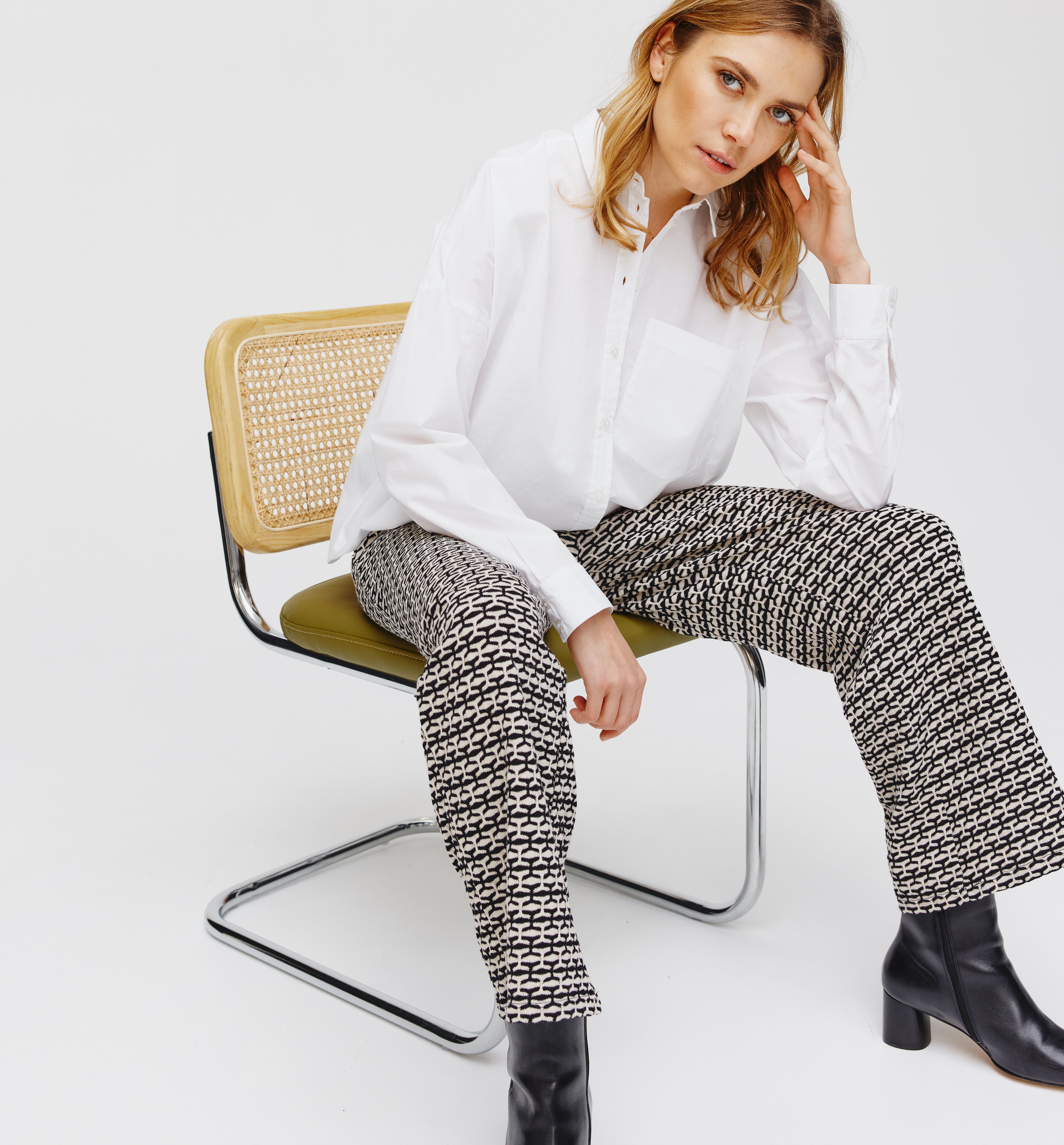 Wideleg trousers in jacquard - Black print