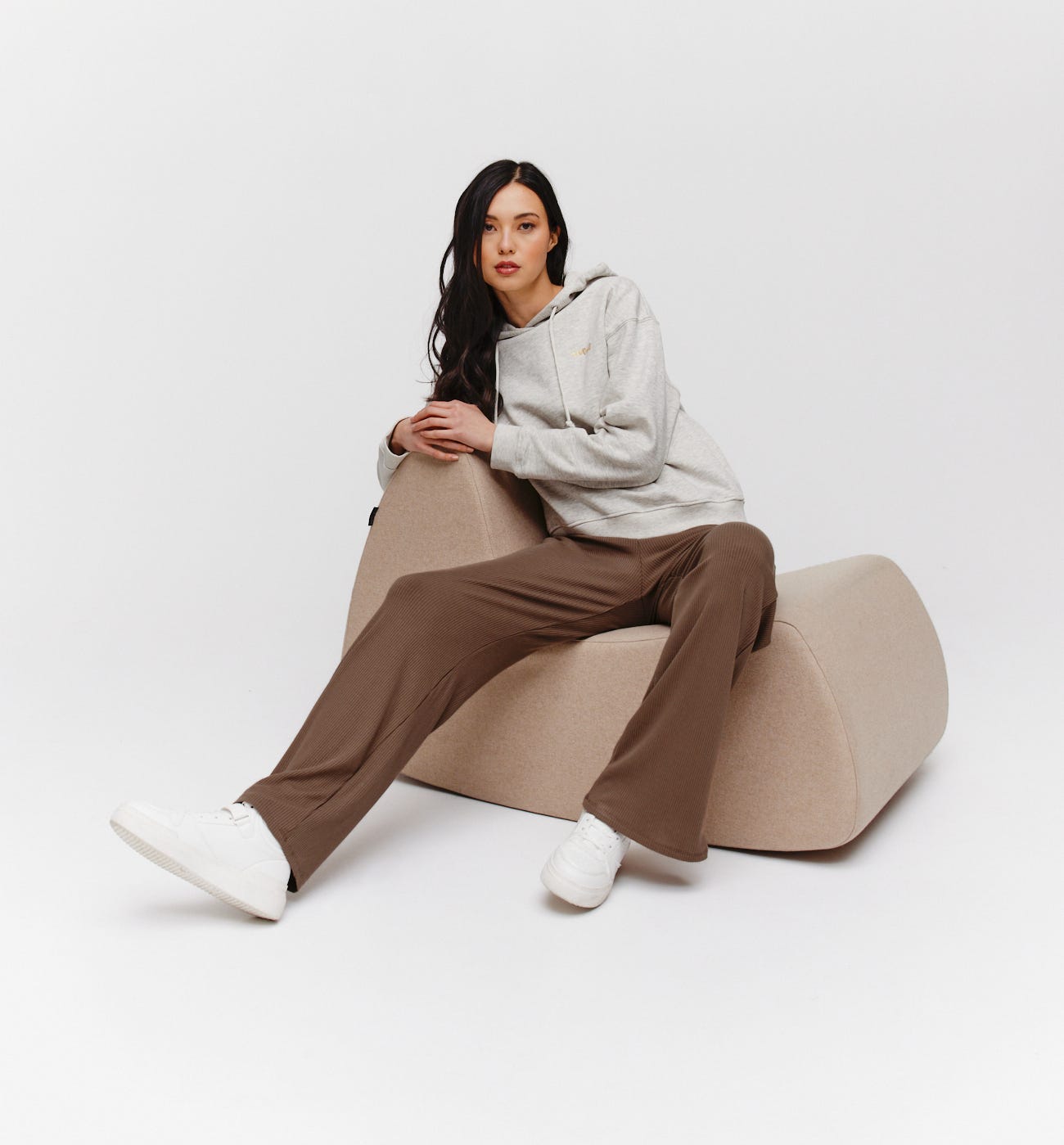 Ribbed jersey trousers