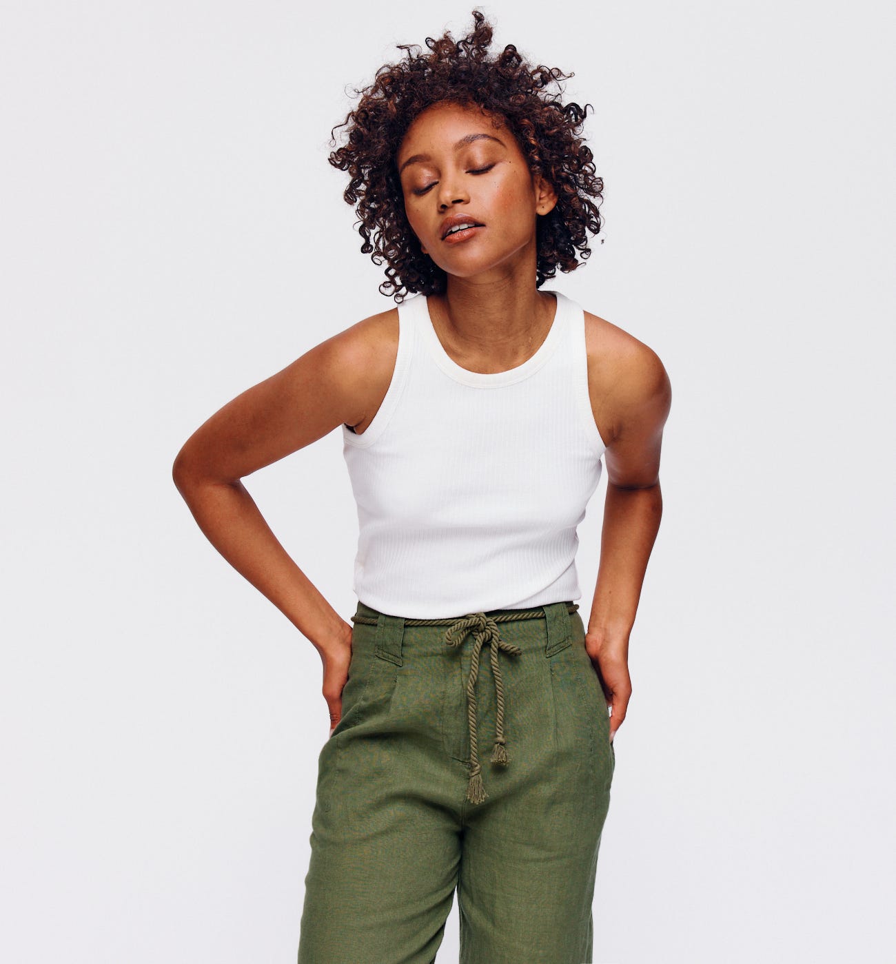 Linen high-waist trousers