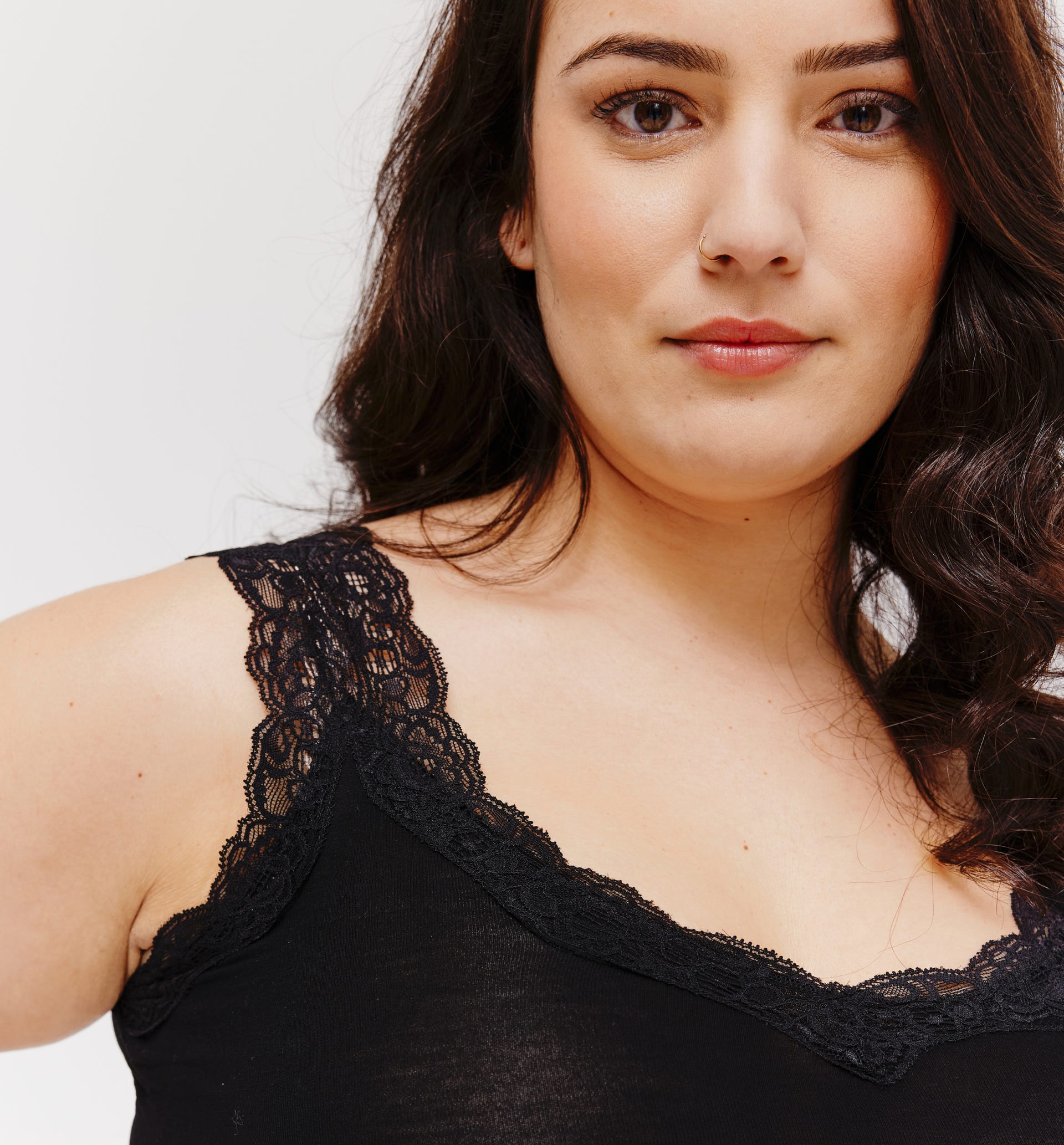 Top con spalline in pizzo