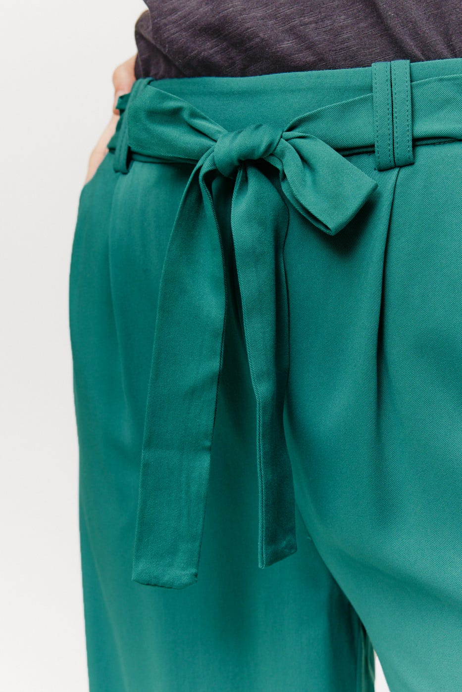 High waist wideleg trousers