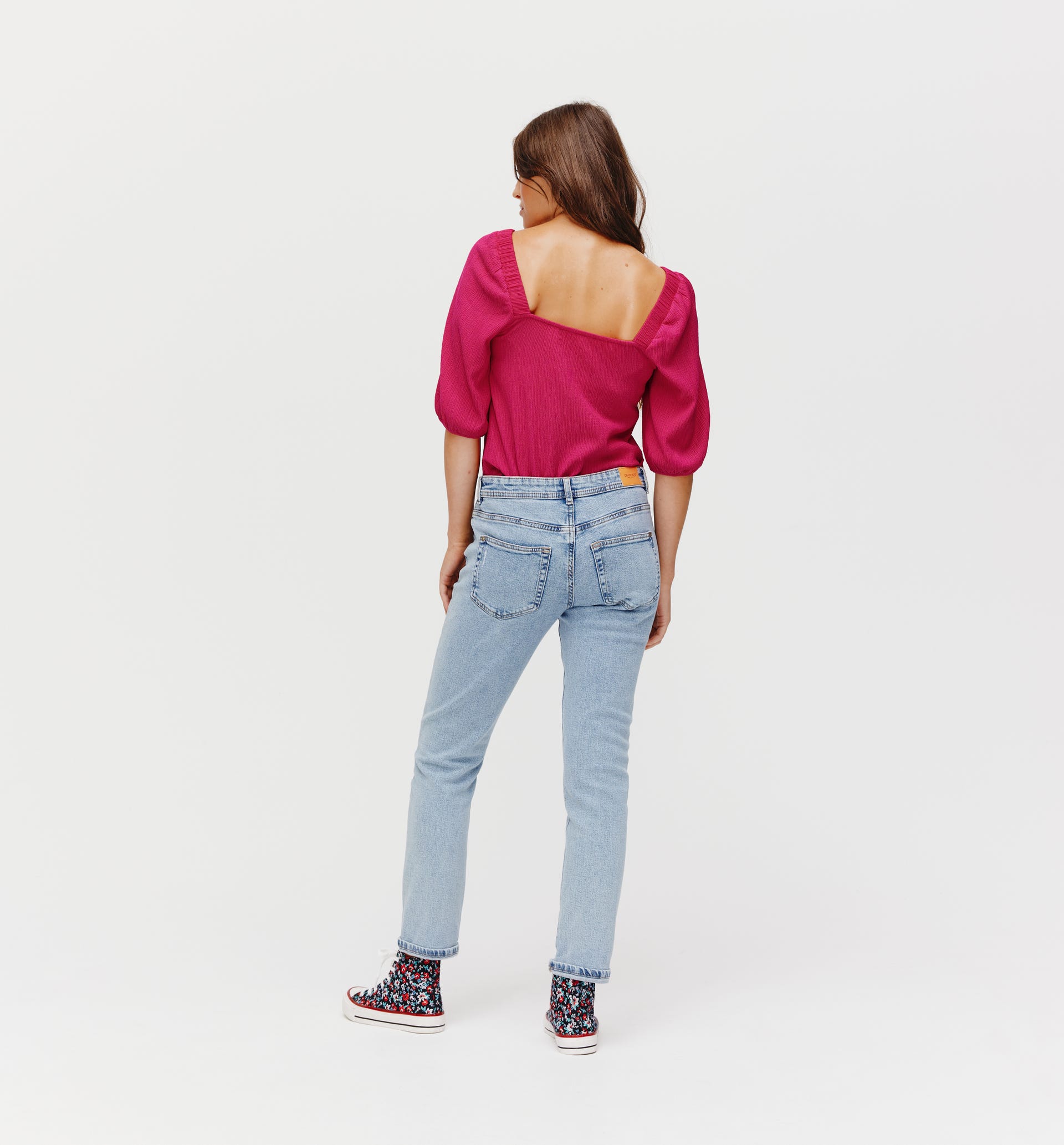 Short-sleeved top