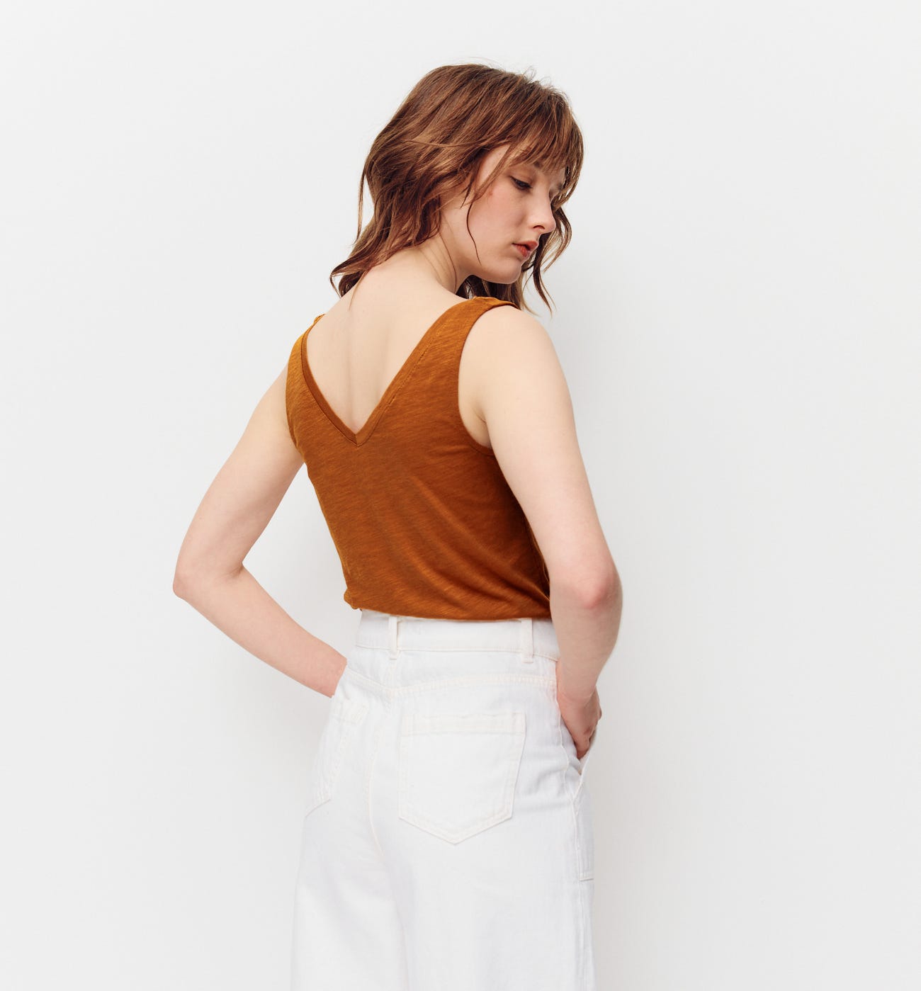 V-Tanktop mit Glanzborte