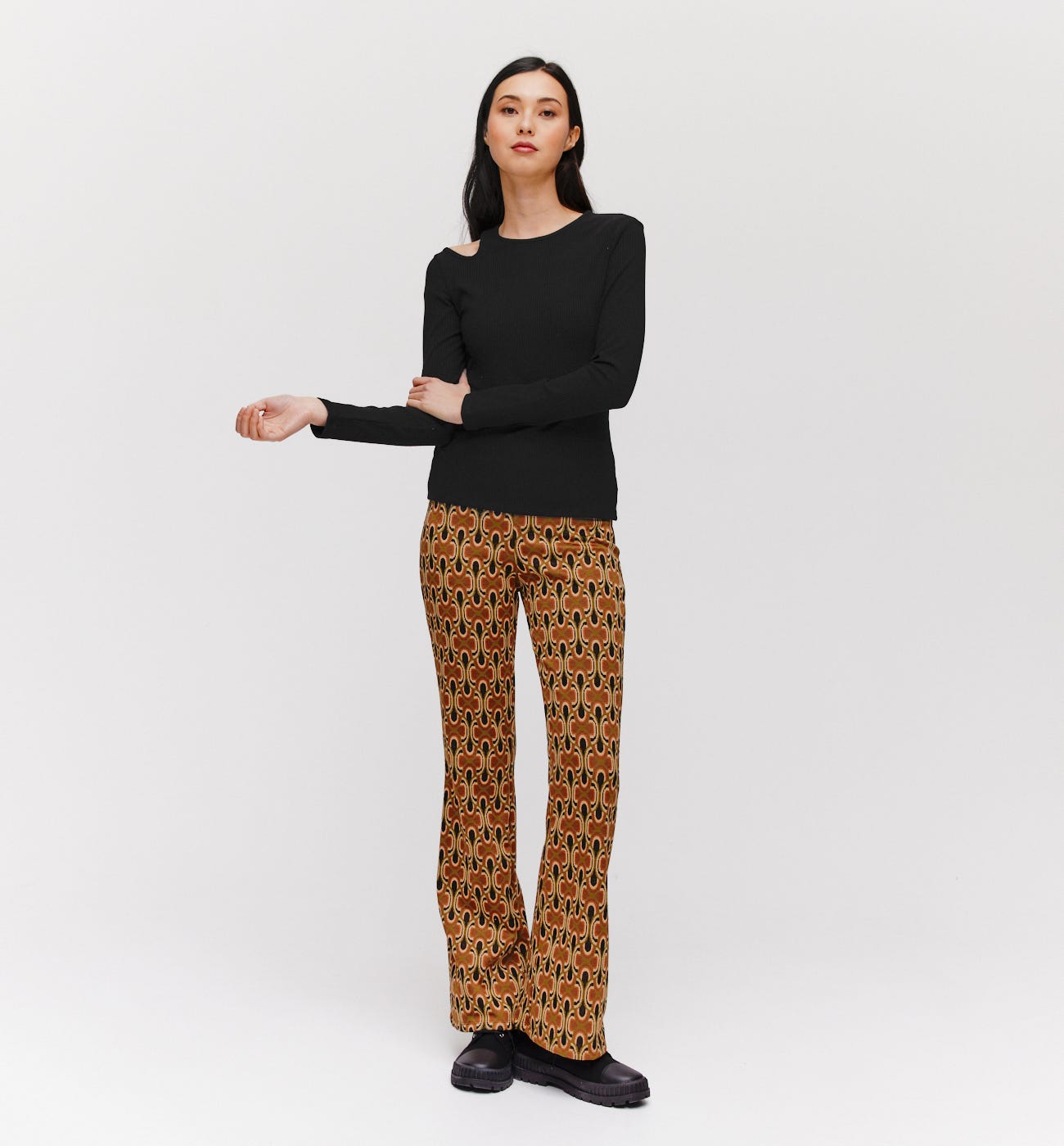 Ribbed long-sleeved top