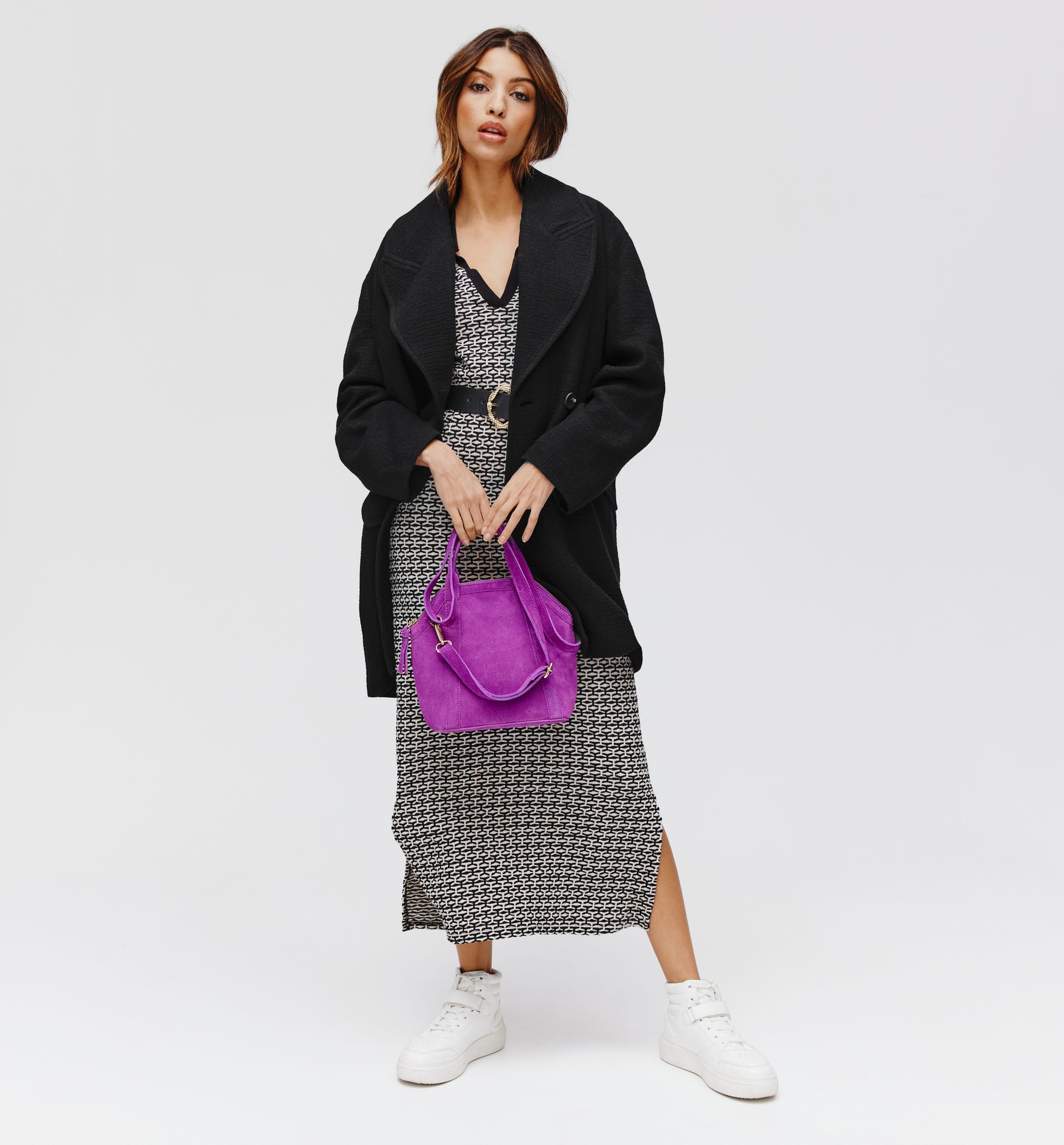Lightweight unicolour coat