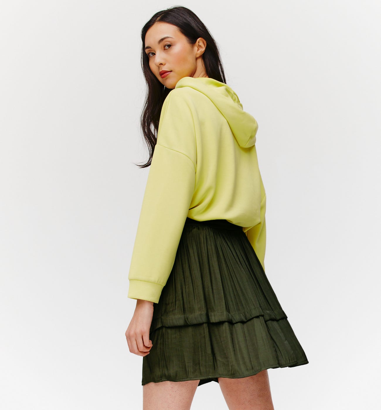 Short silky skirt