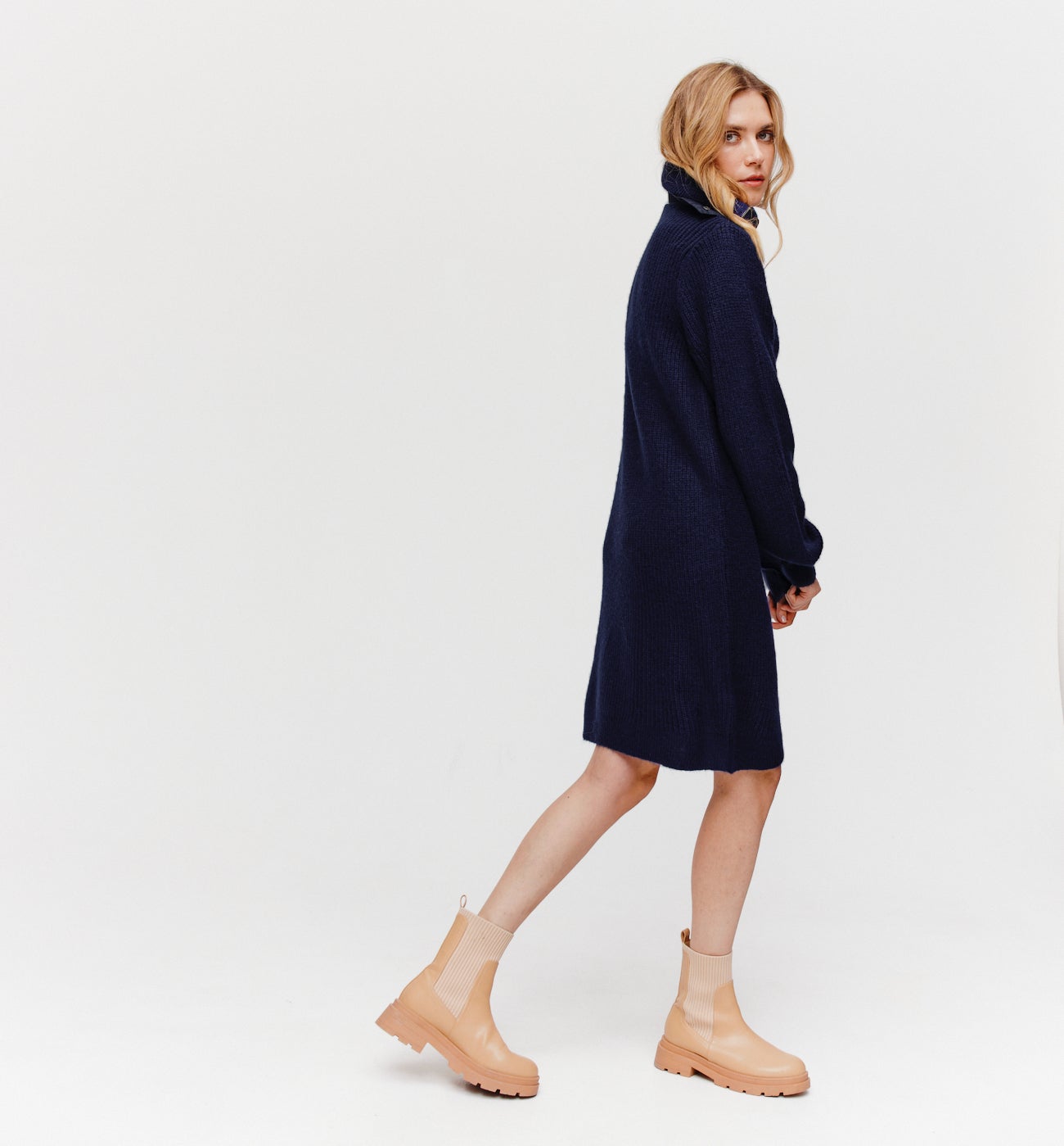 jumper dress with collar