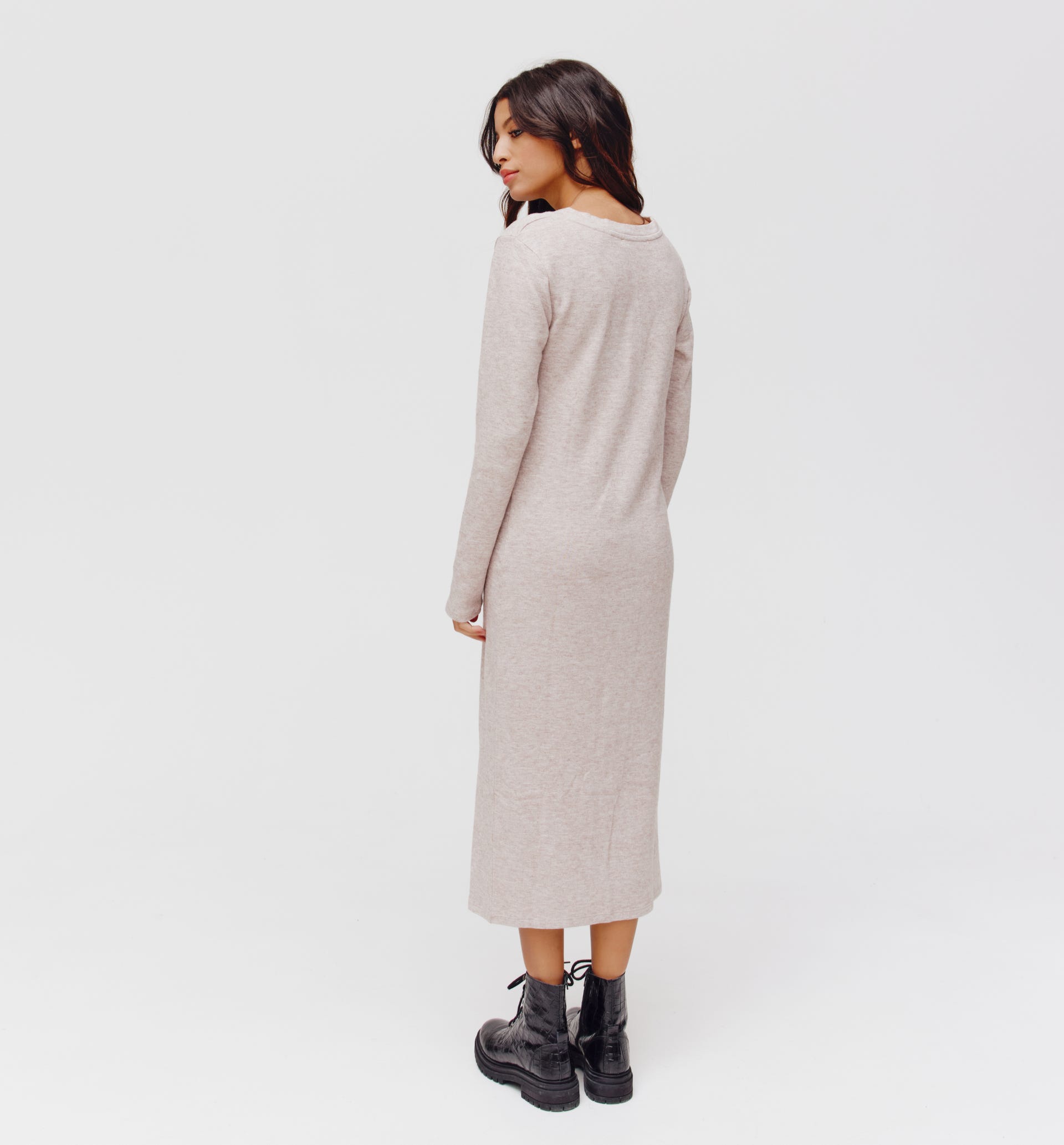 Langes Pulloverkleid