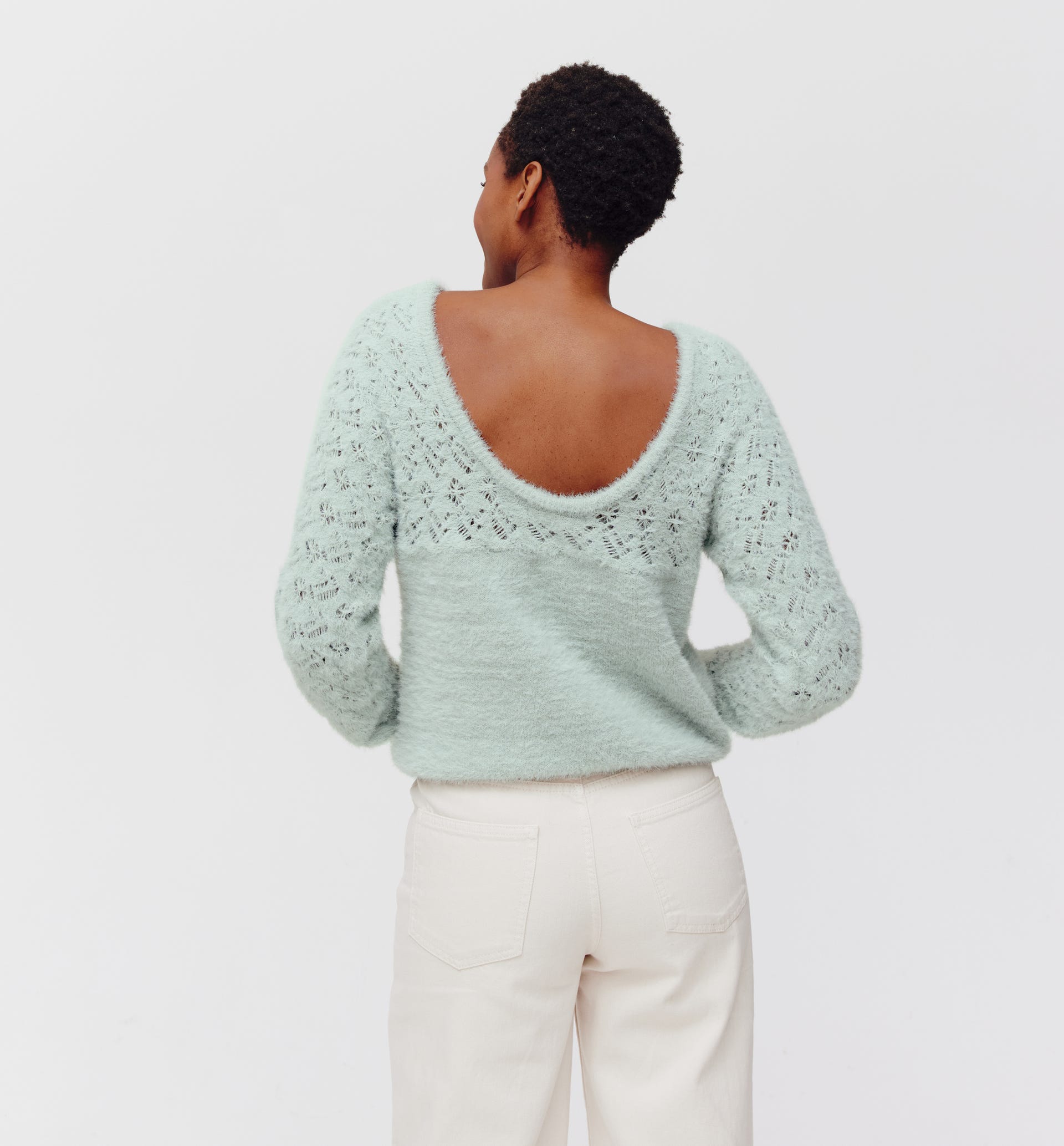 Maglia fluffy a trafori
