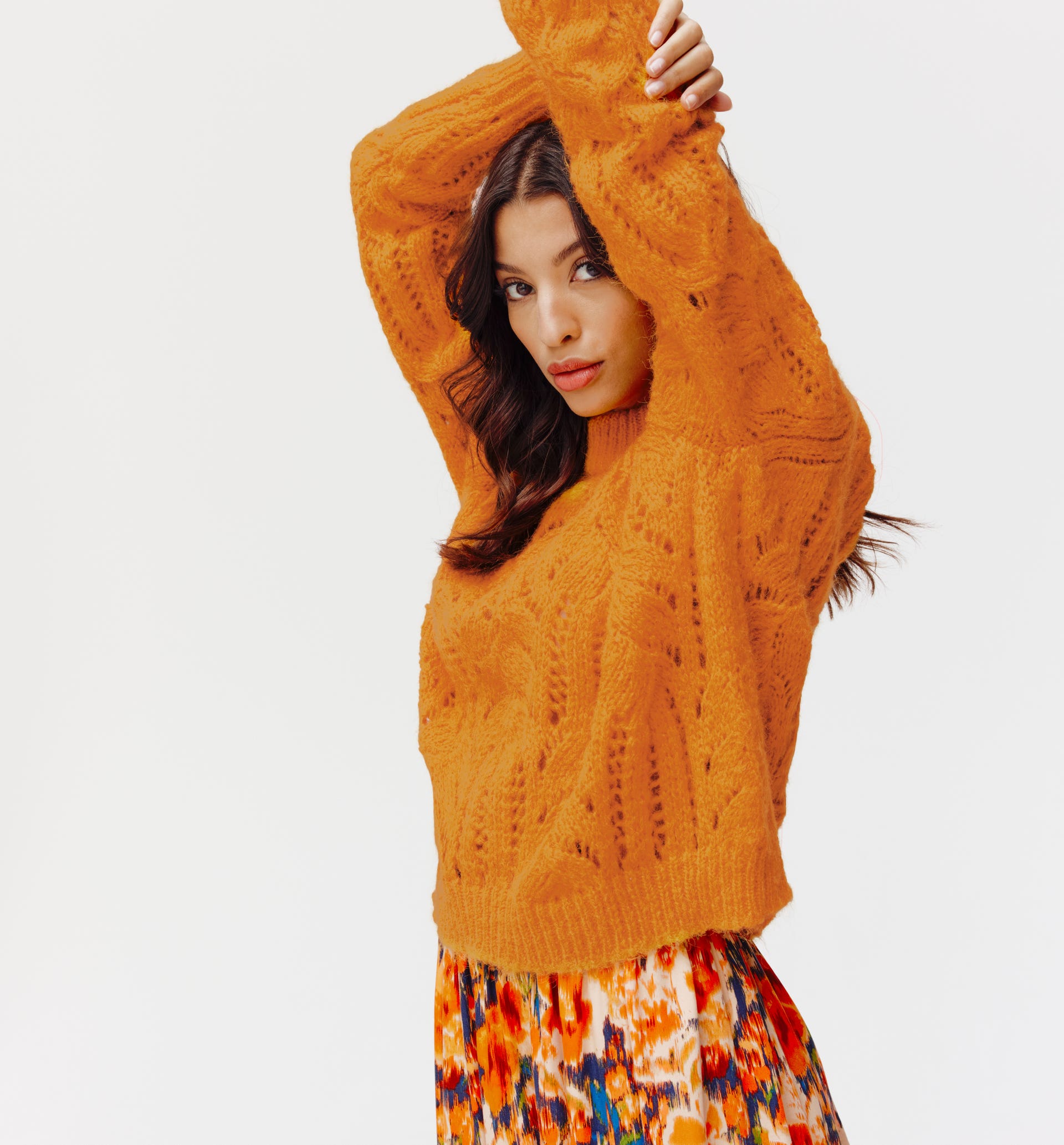 Short openwork jumper