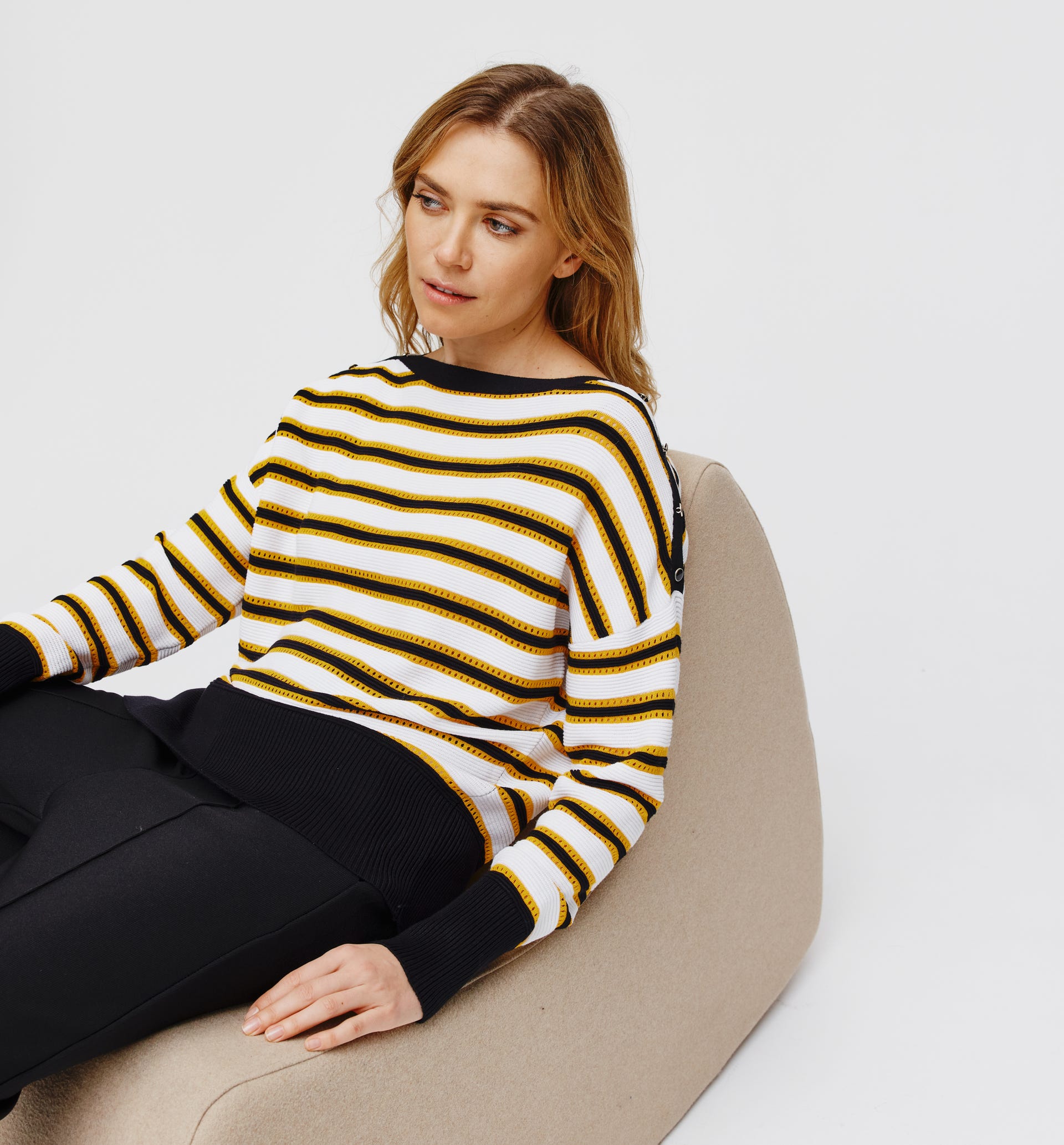 Oversizowy sweter