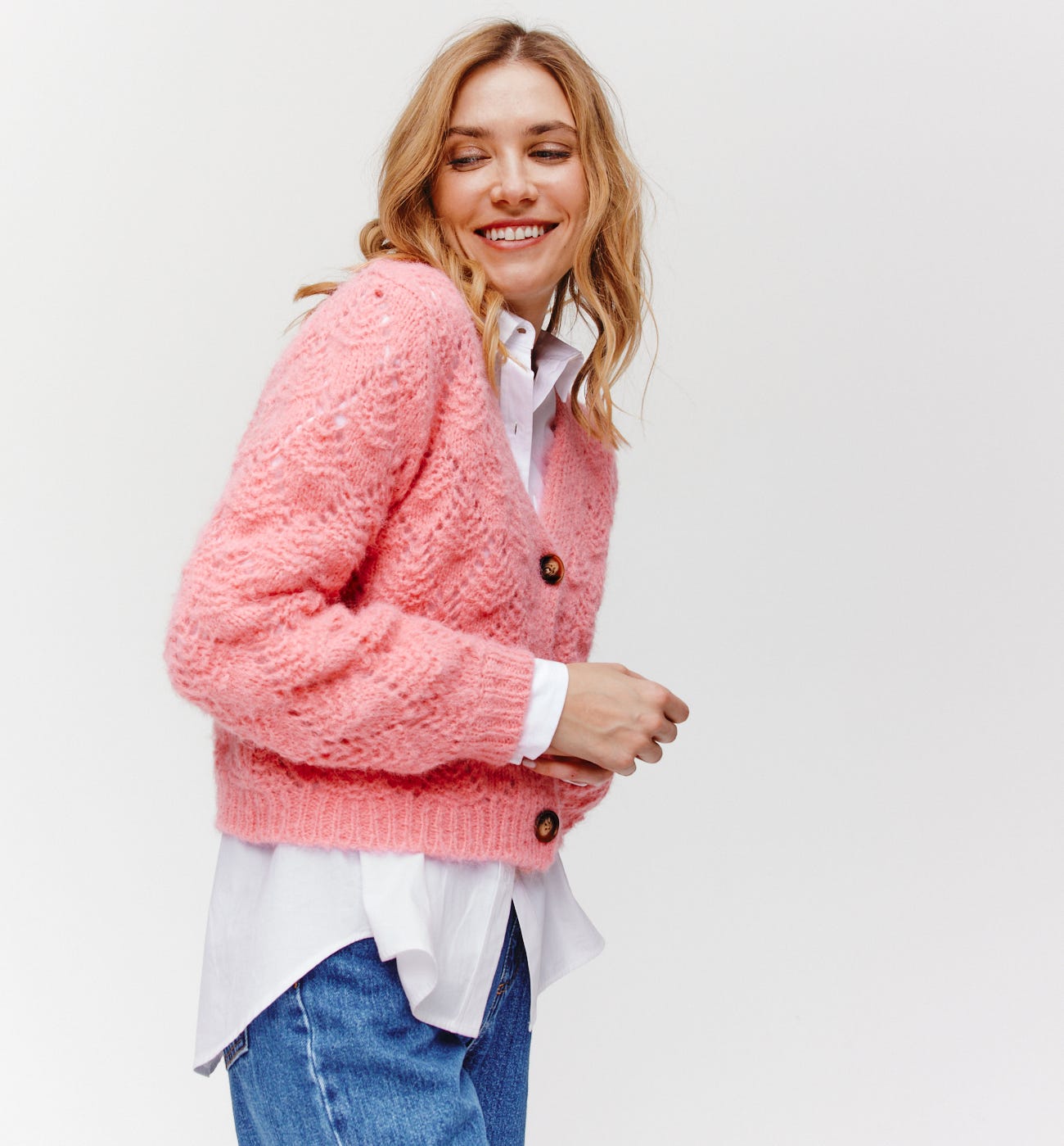 Cardigan corto a trafori