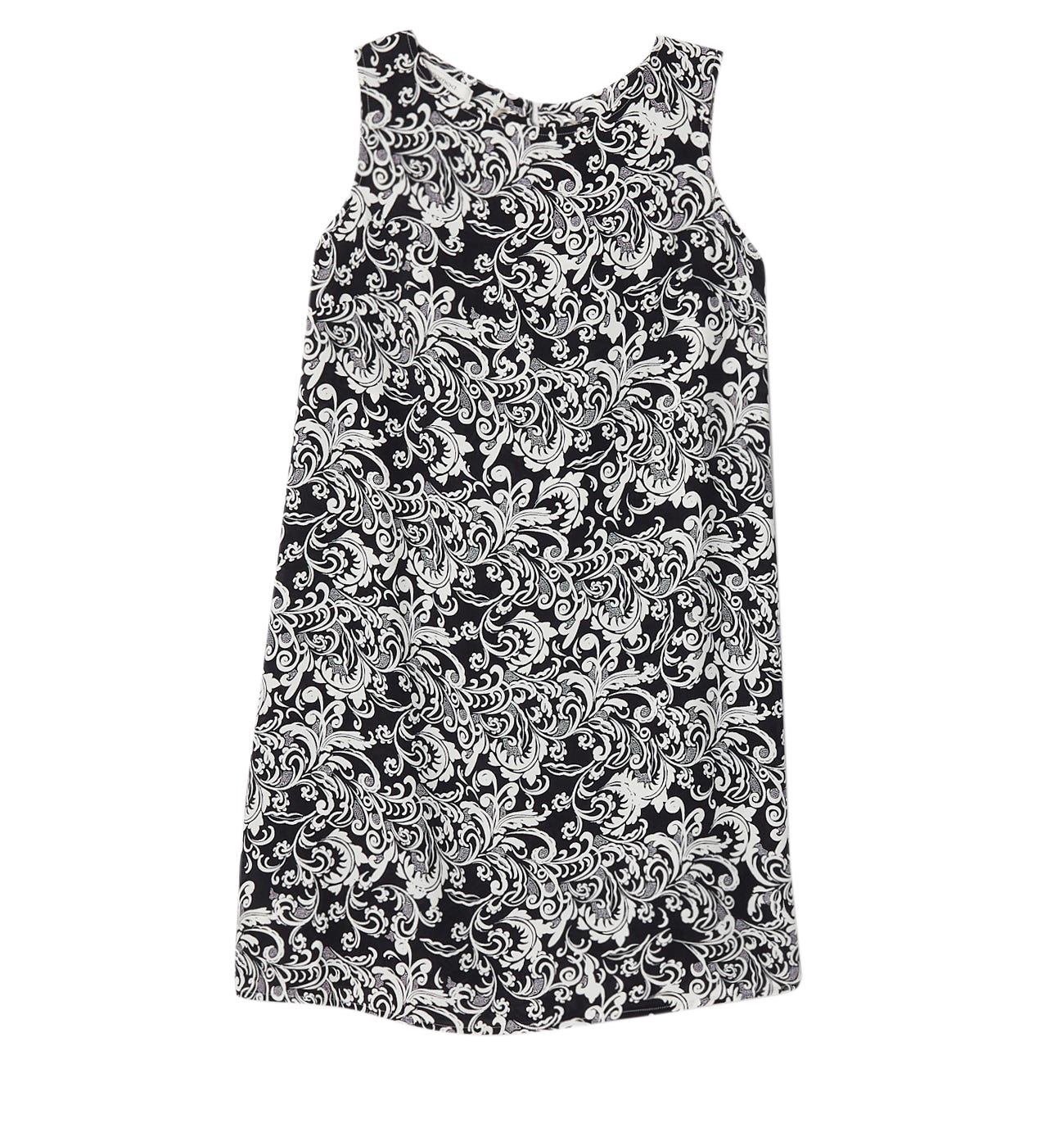 Sleeveless dress