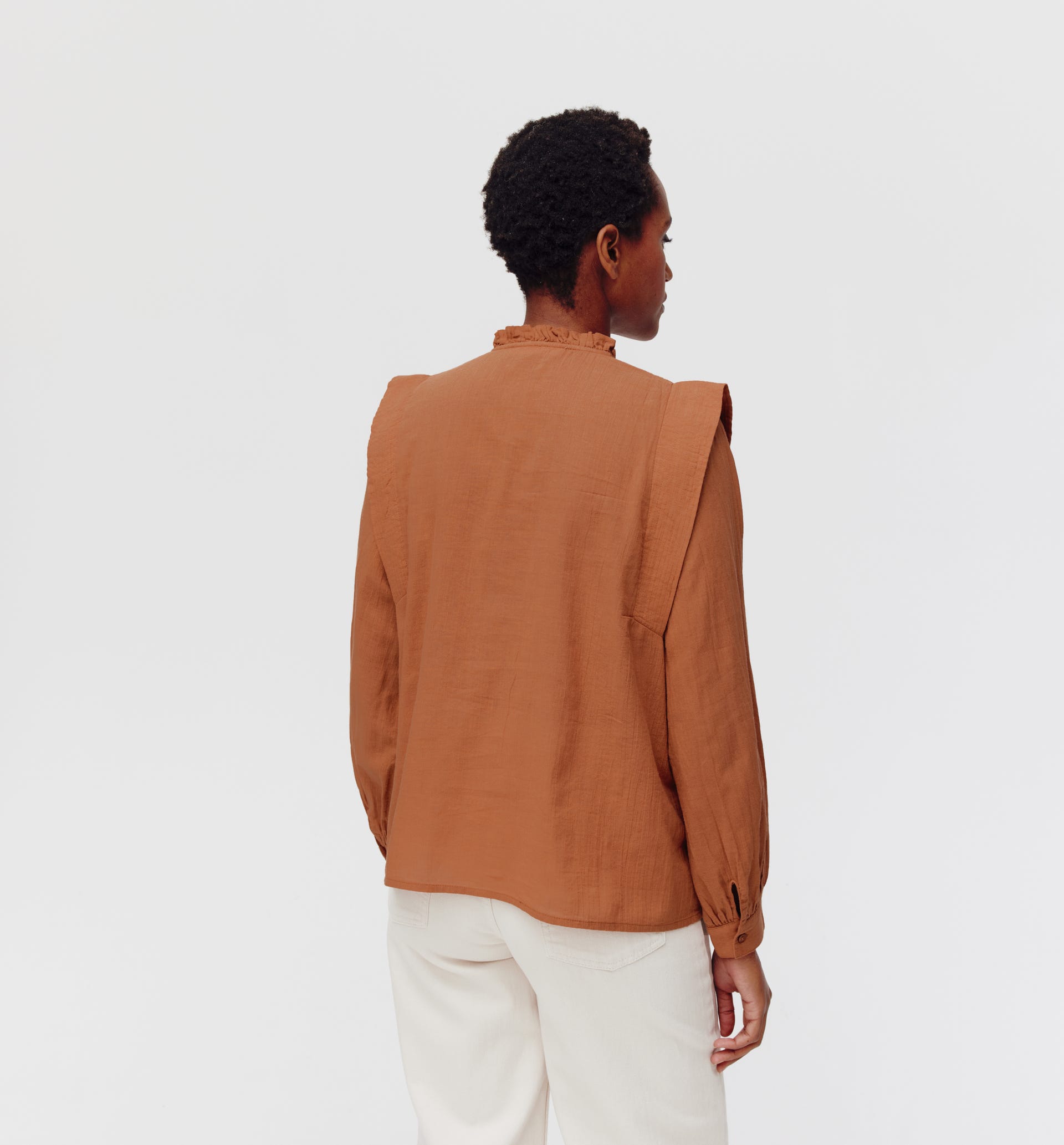 Camicia ricamata in cotone