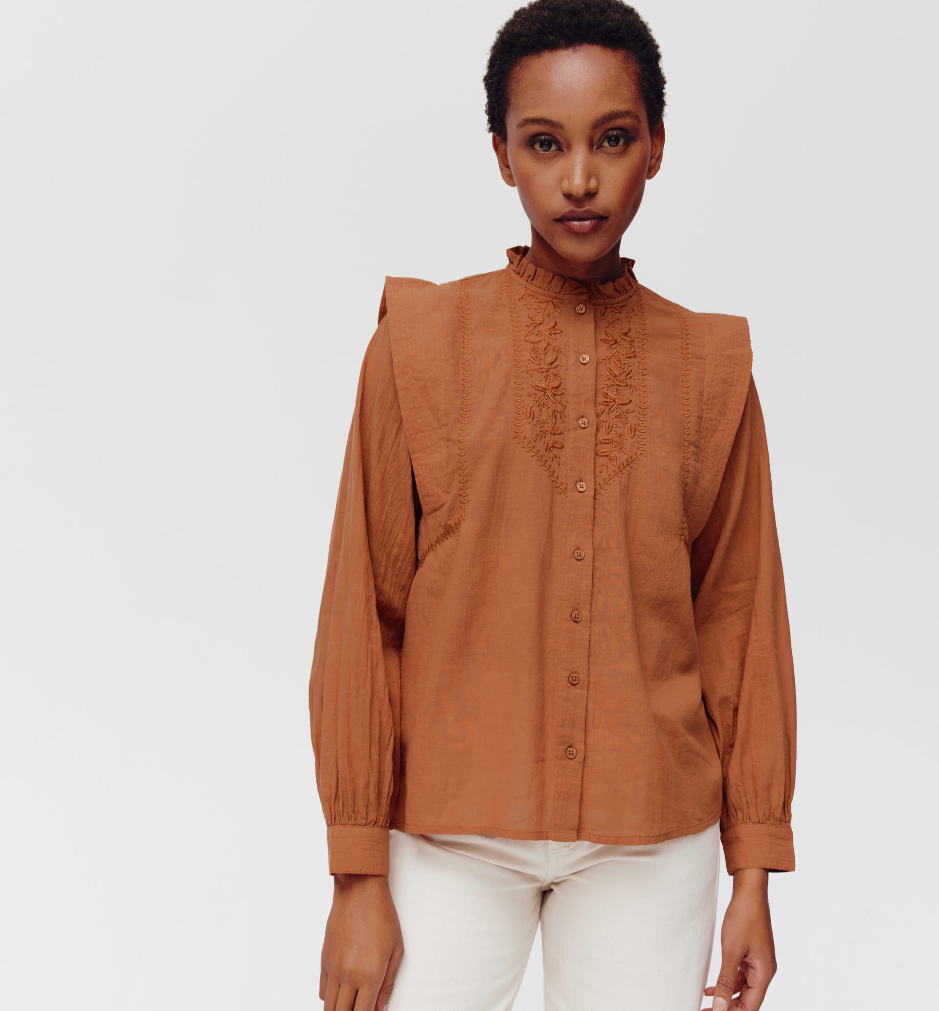 Embroidered cotton shirt